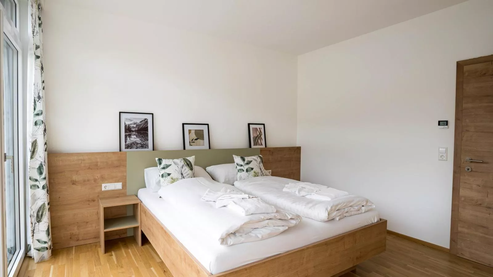 Murleben Top 09-Bedroom