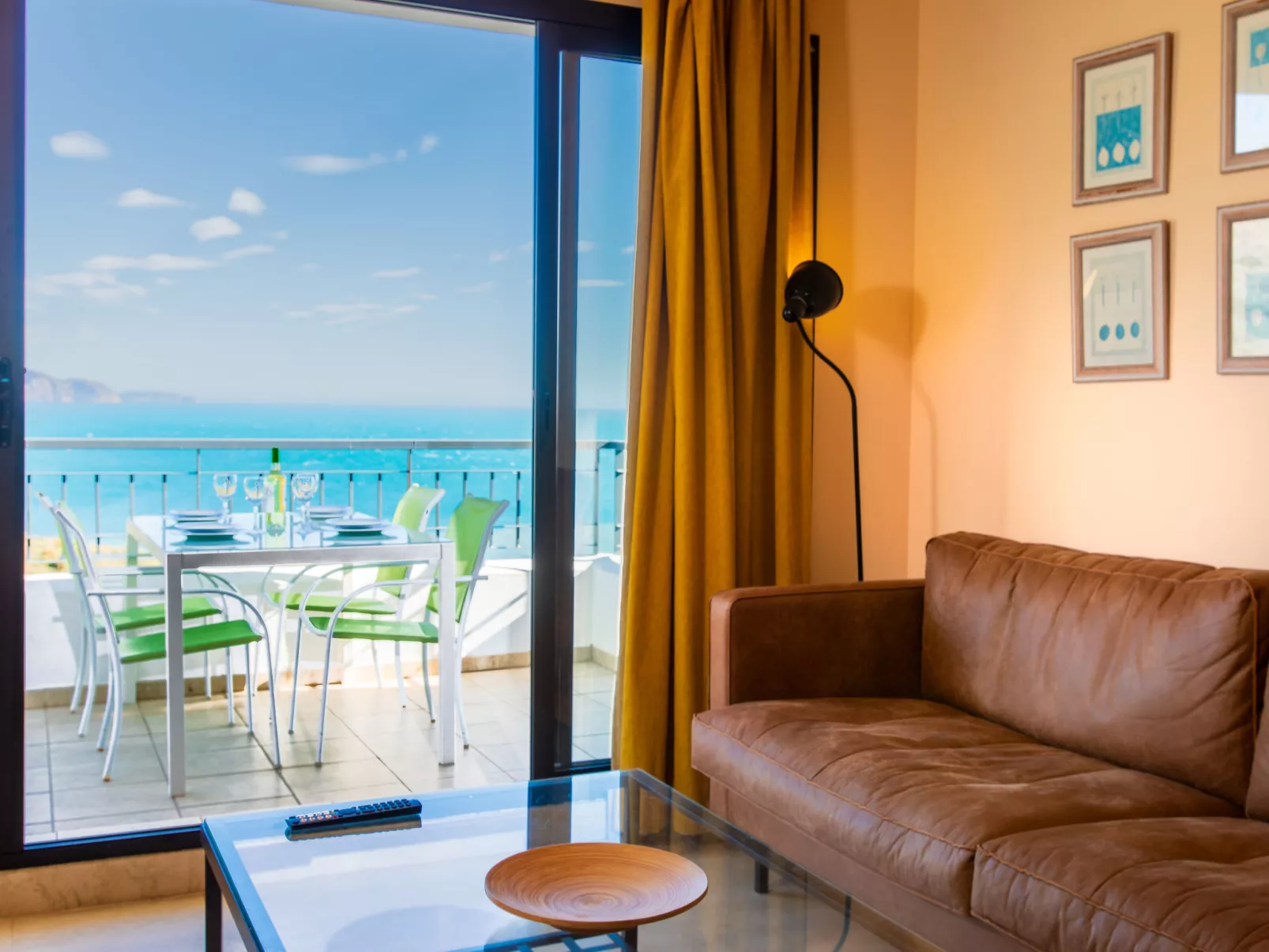 Sea Front-Inside