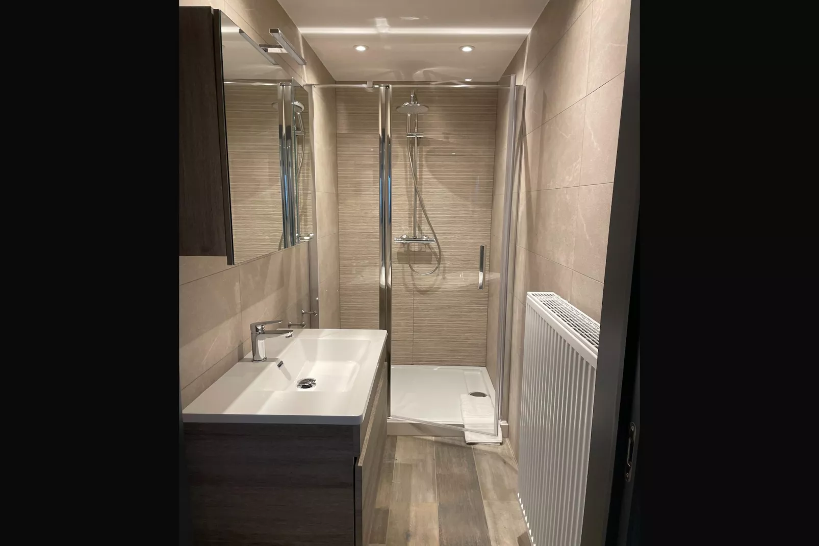 Gite La Randonnée II-Badezimmer