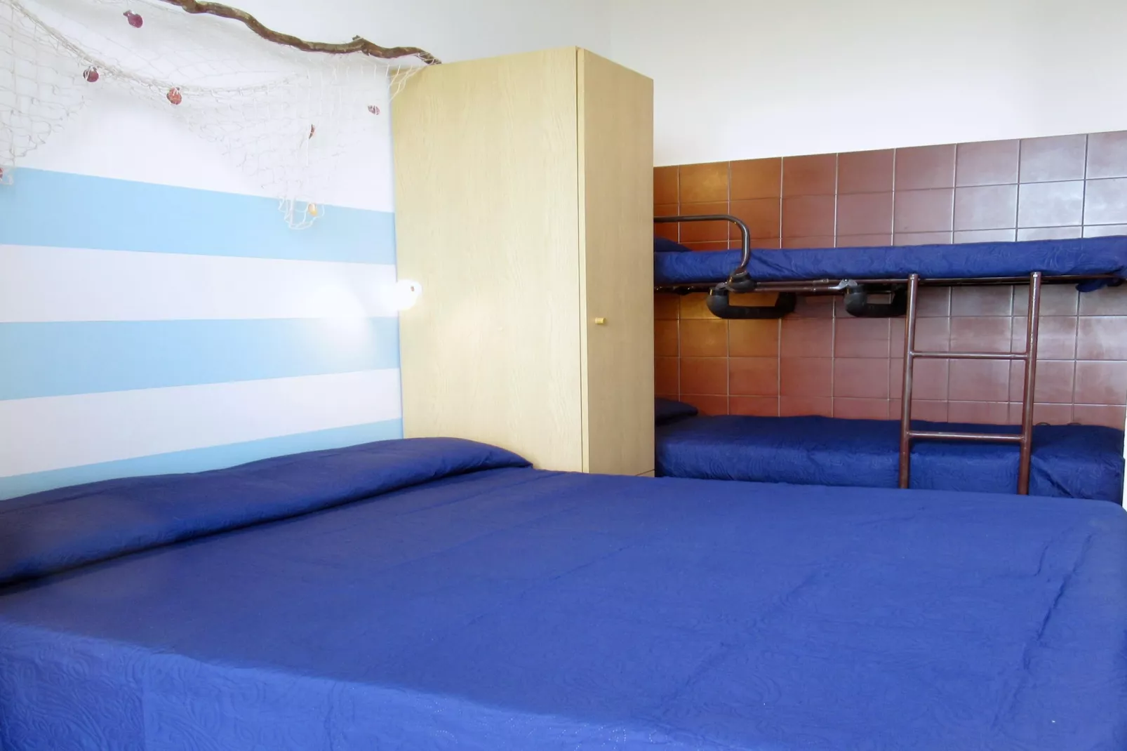 Bora 20D-Bedroom