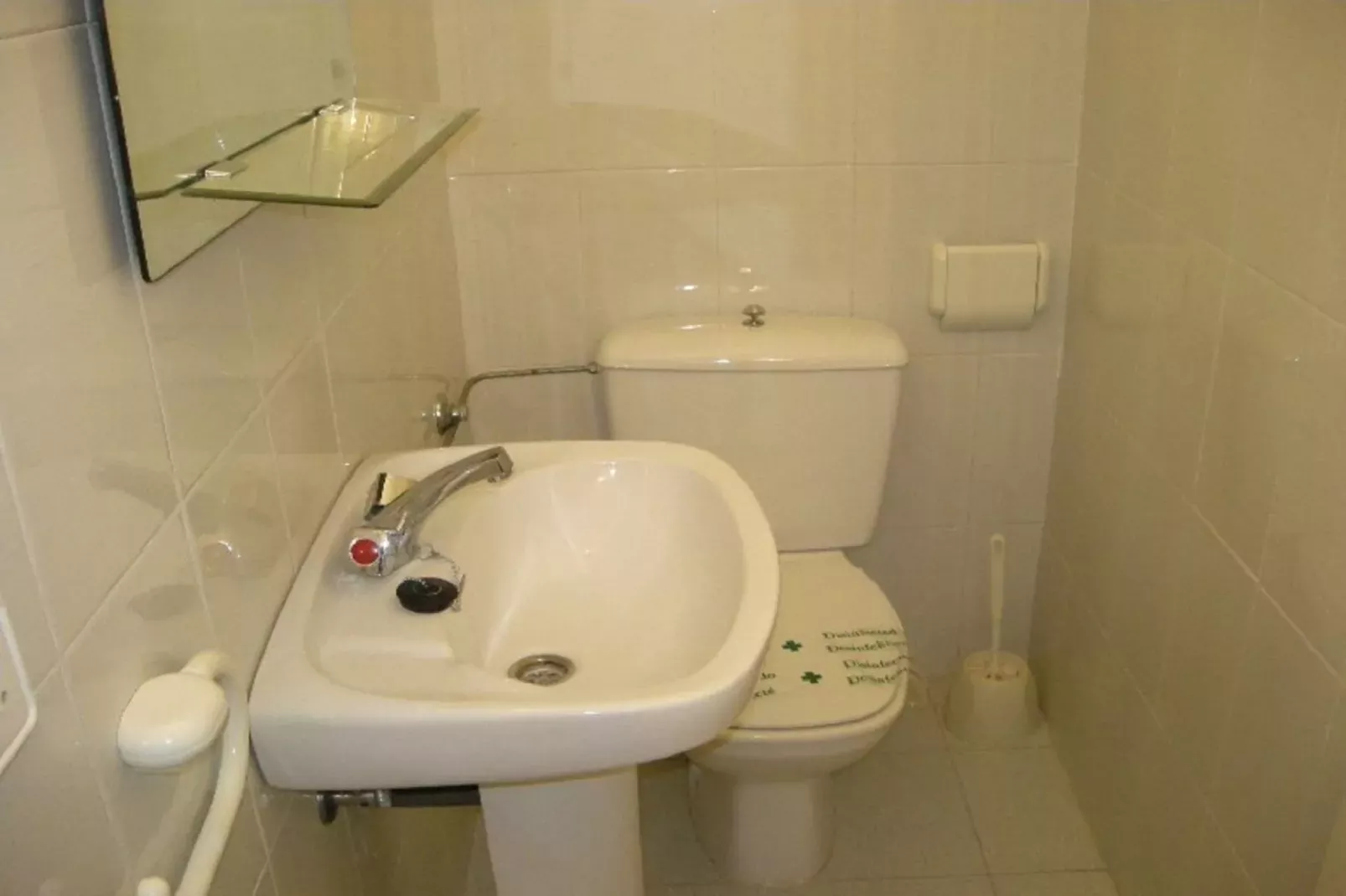 MAGDA PARK B-2B-Bathroom