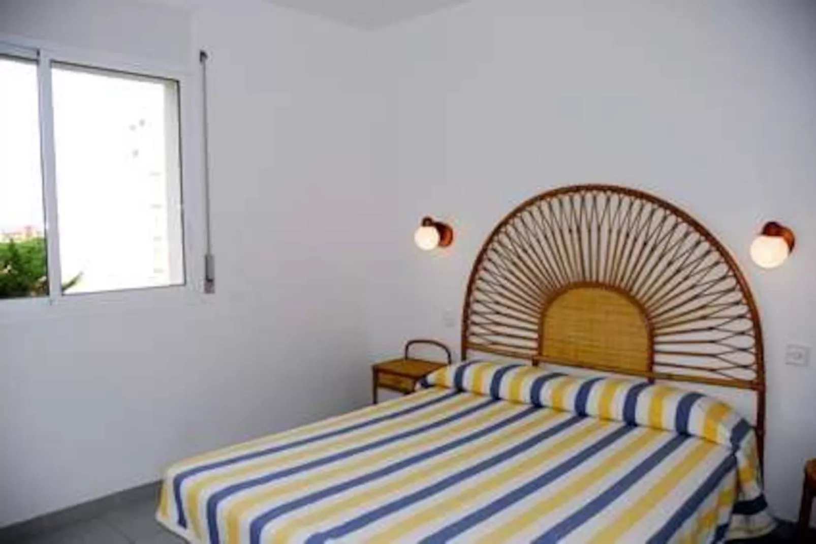 MAGDA PARK J-2E-Bedroom