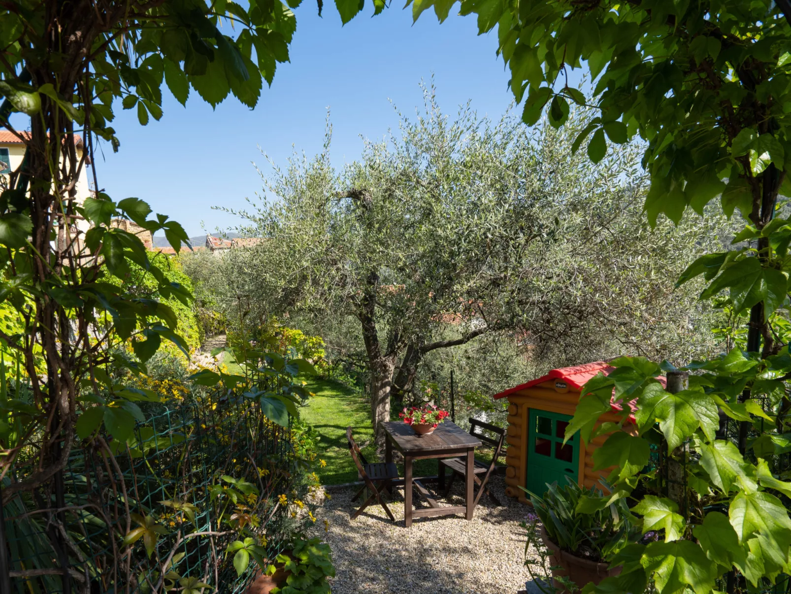 Villa Paradiso (DOL192)-Outside