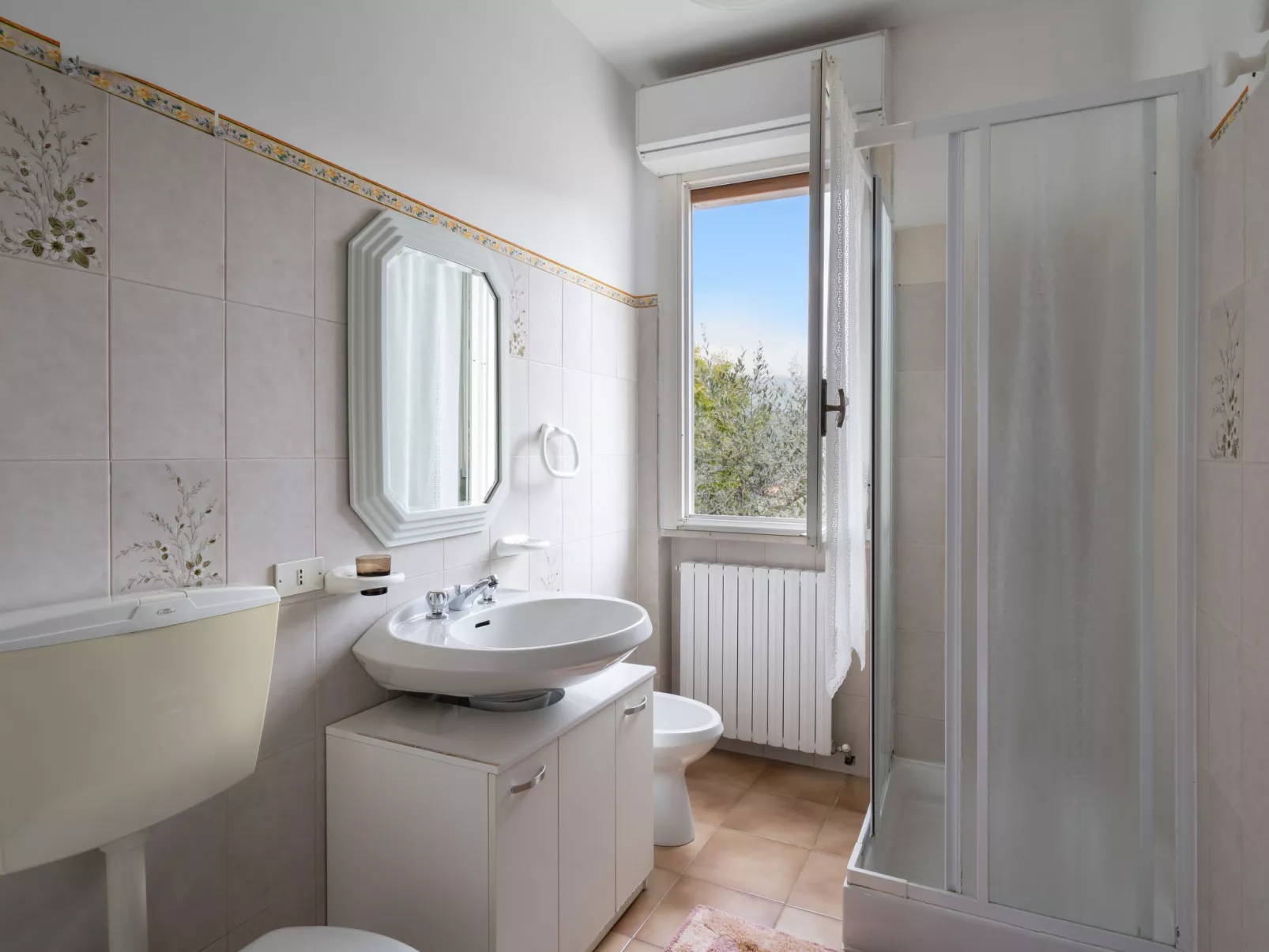 Villa Paradiso (DOL192)-Inside