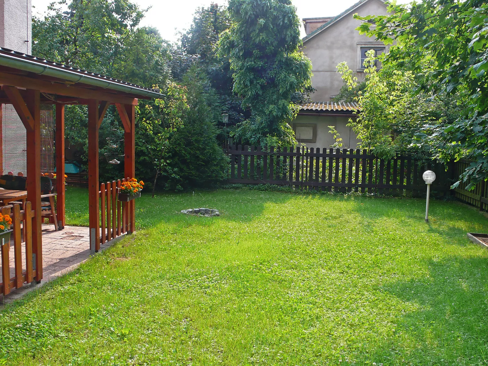 Hodkovičky-Outside