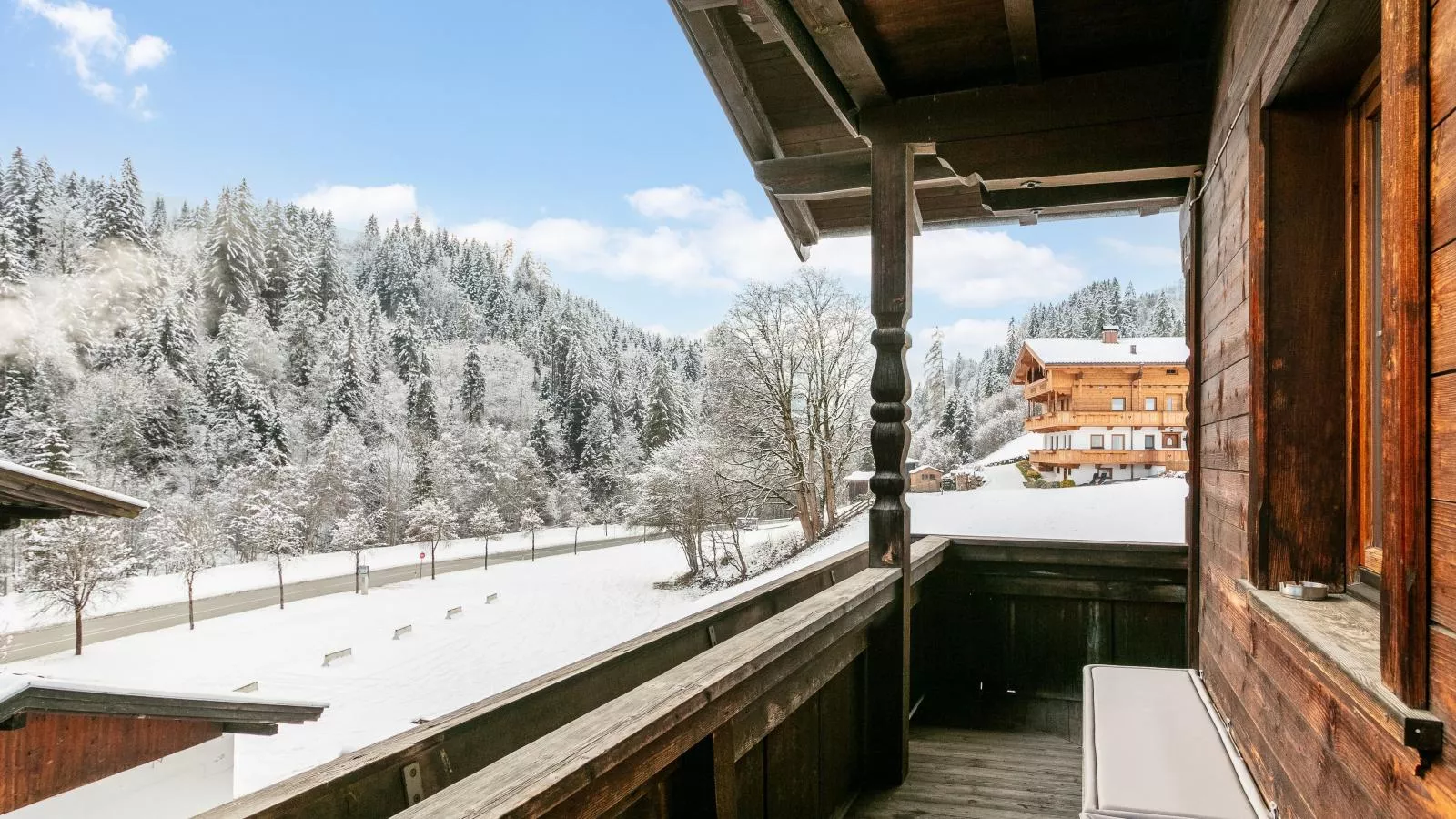 Zellner Top 3-Terrace balcony