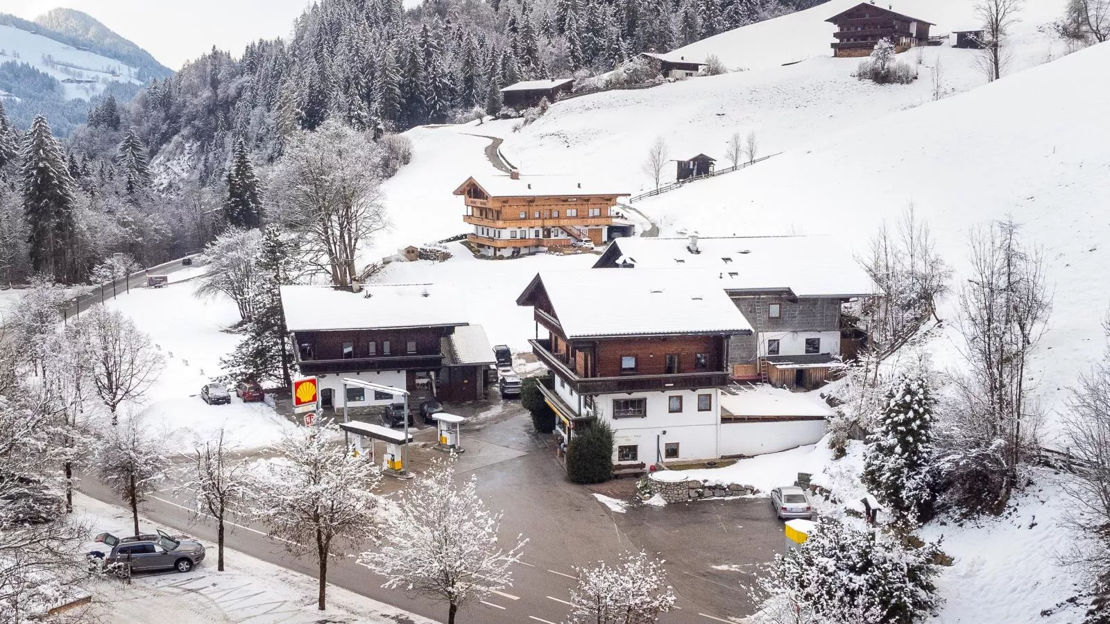 Zellner Top 4-Exterior winter