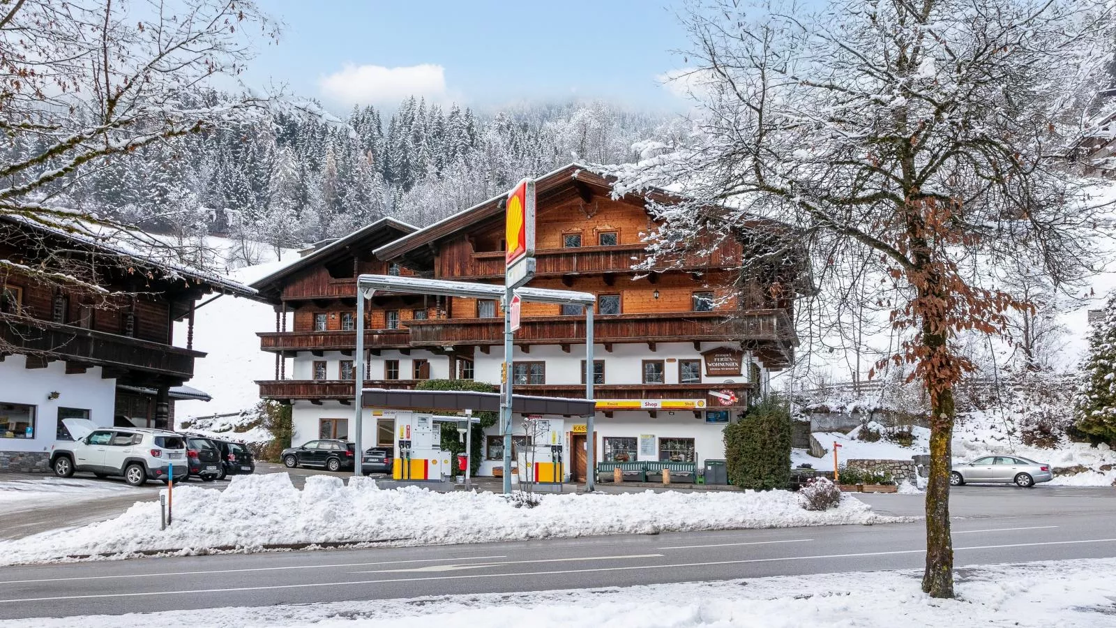 Zellner Top 6-Exterior winter