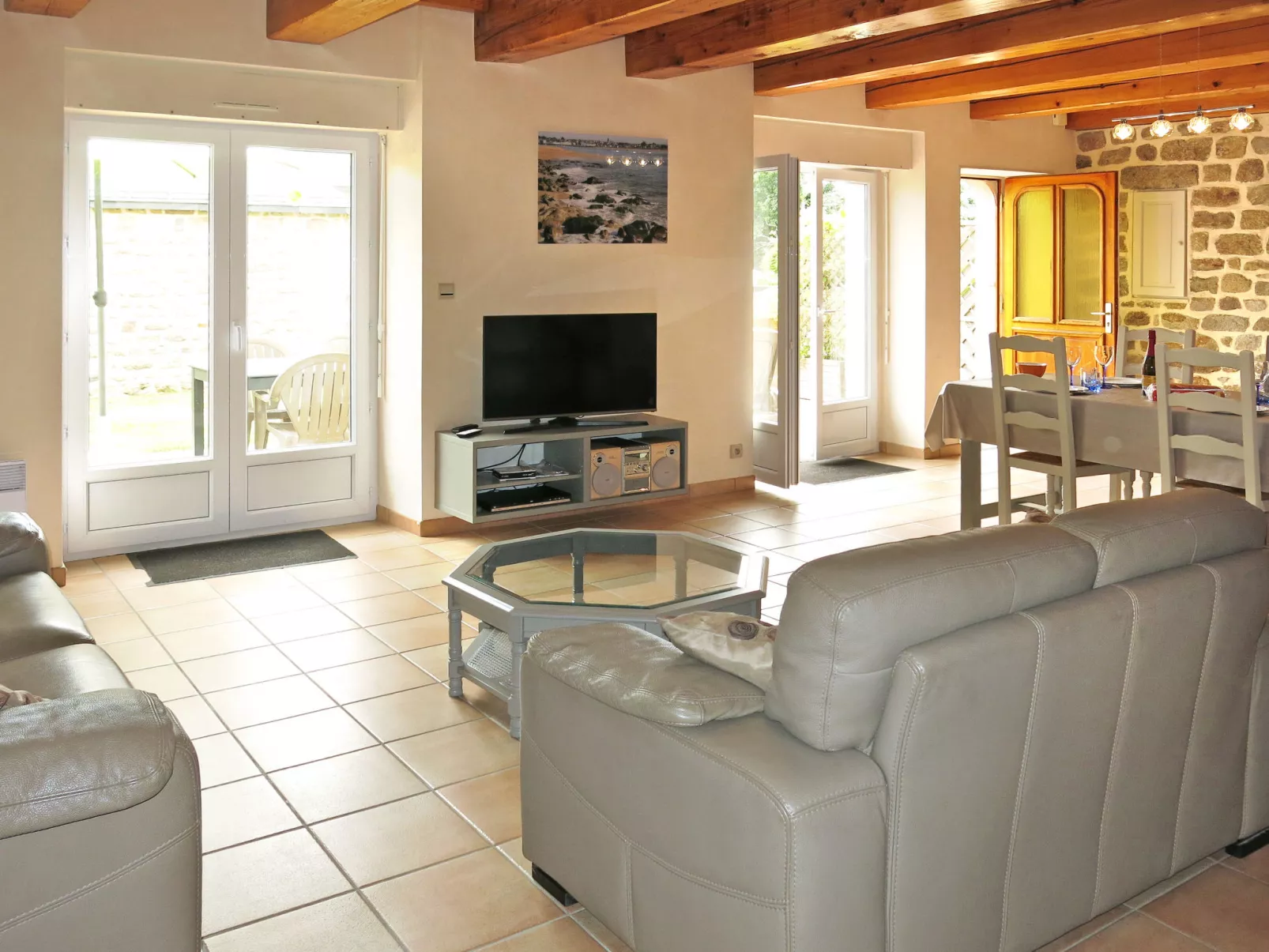 Houat-Hoedic-Belle-Ile-Inside