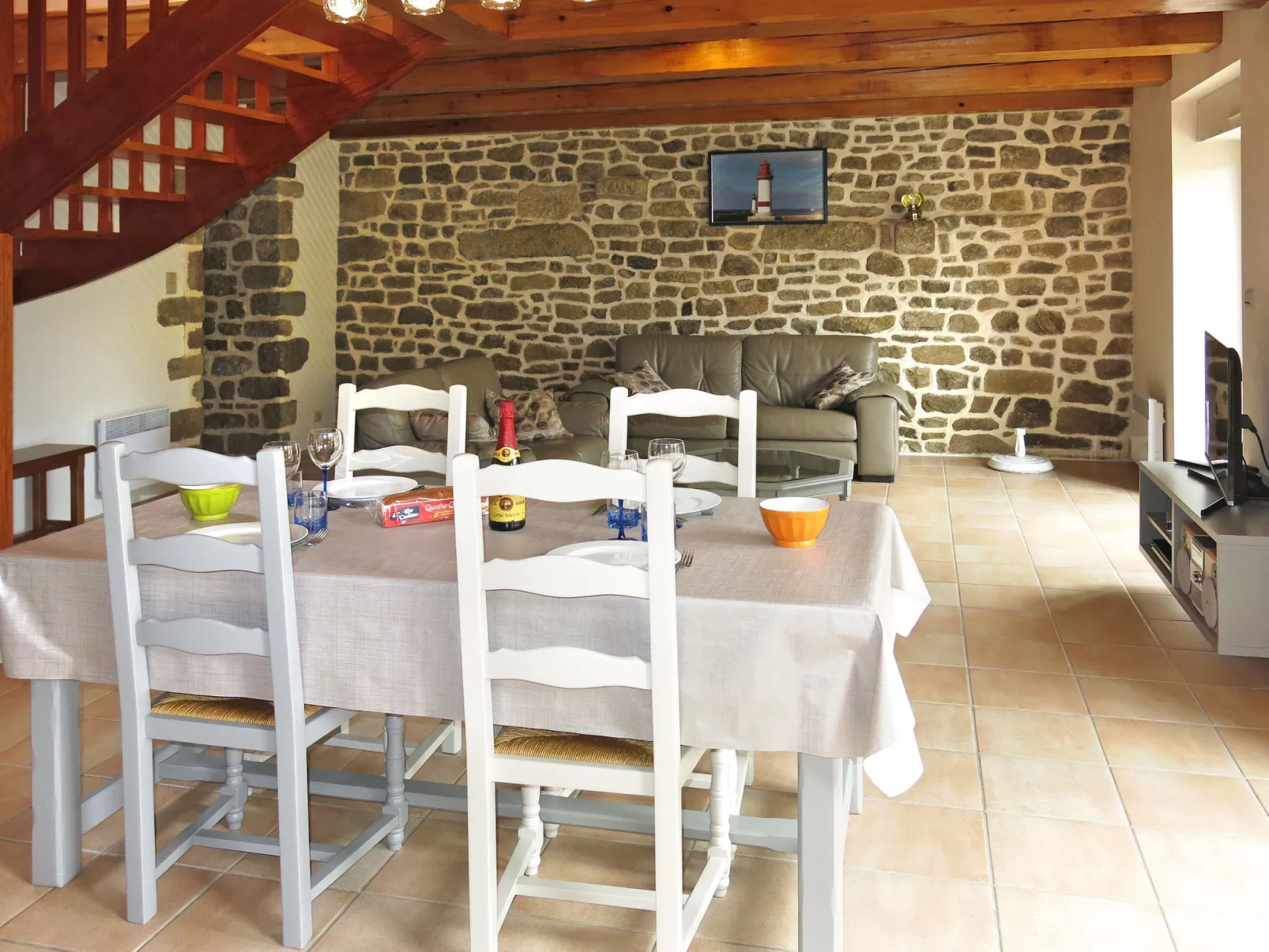 Houat-Hoedic-Belle-Ile-Inside