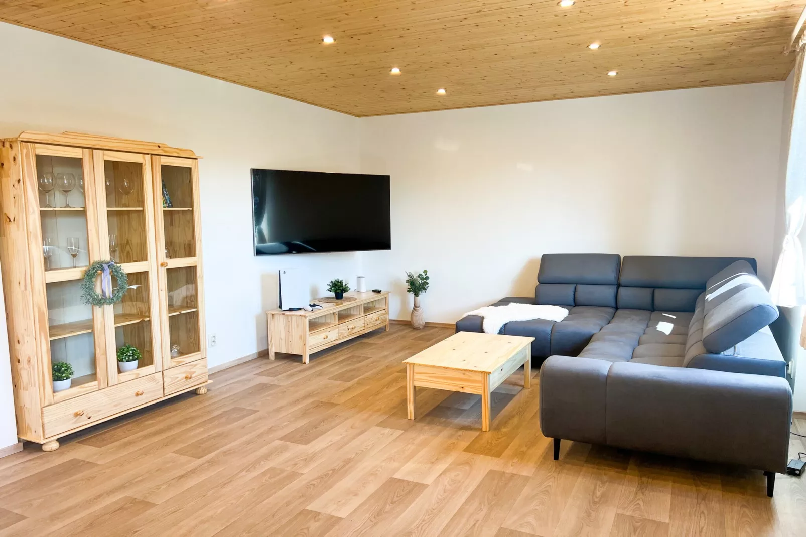Jiretín p. Jedlovou - NDW445-Living room