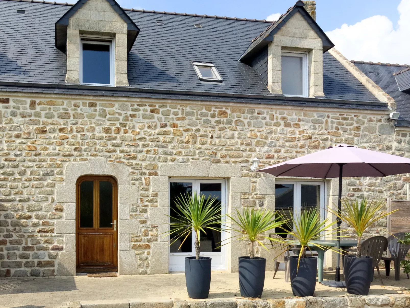 Houat-Hoedic-Belle-Ile-Outside