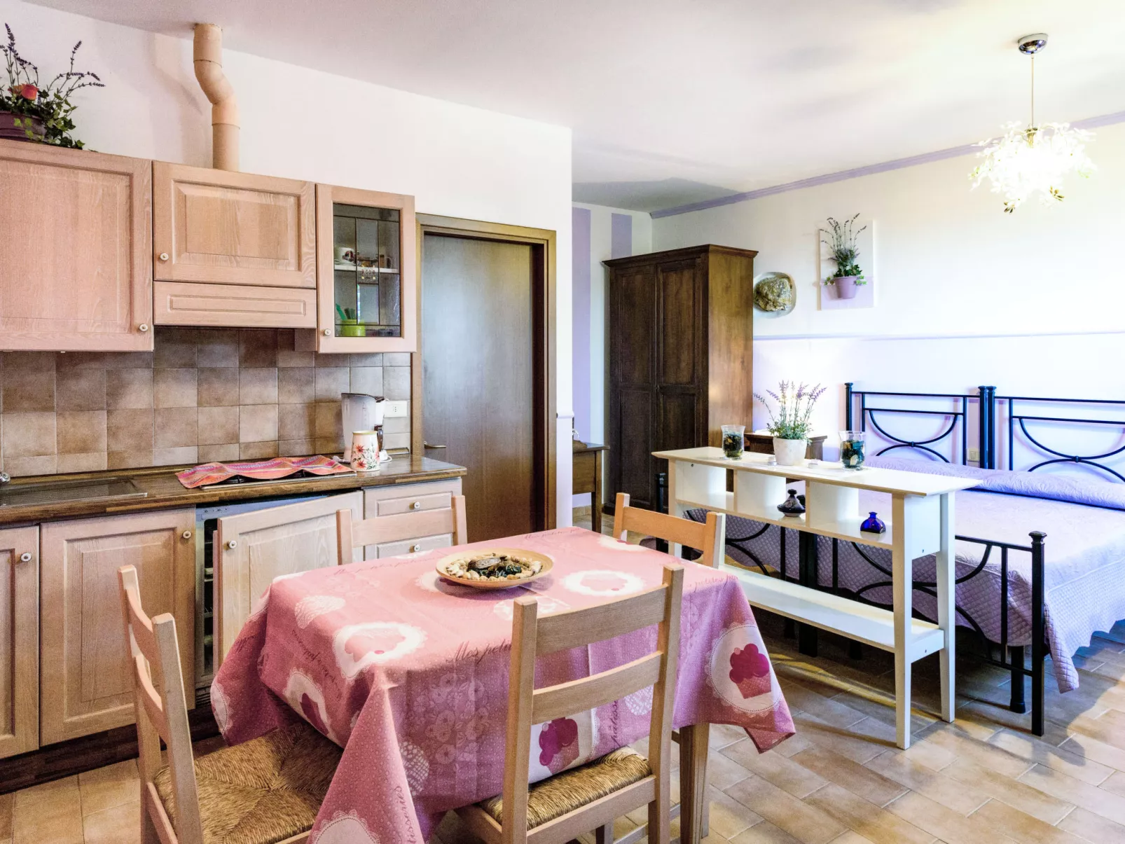 Monolocale - Ranch Hotel-Inside