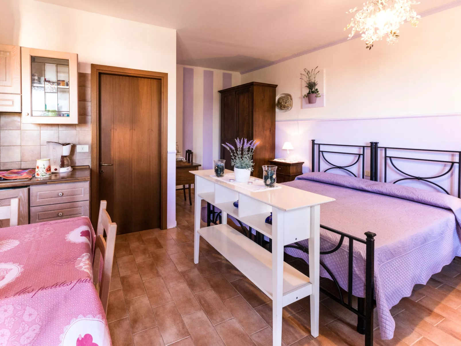 Monolocale - Ranch Hotel-Inside