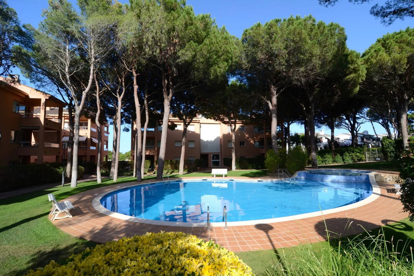 PUIG SA GUILLA I C B2-Pool