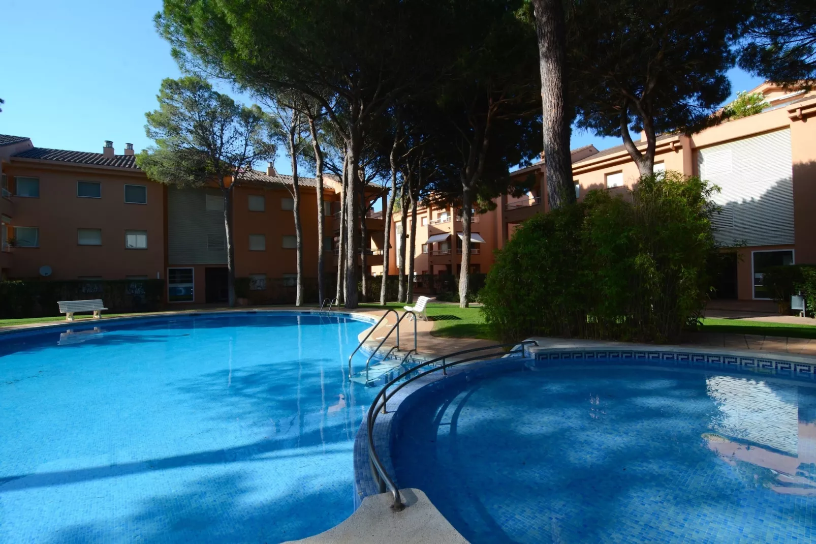 PUIG SA GUILLA I C B2-Pool