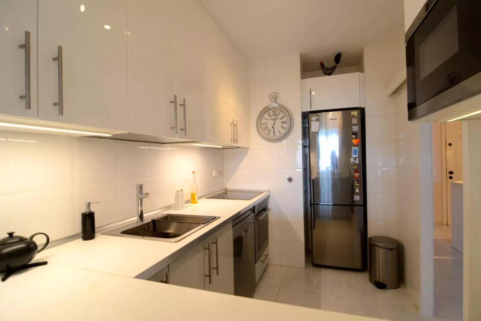 PUIG SA GUILLA I C B2-Kitchen