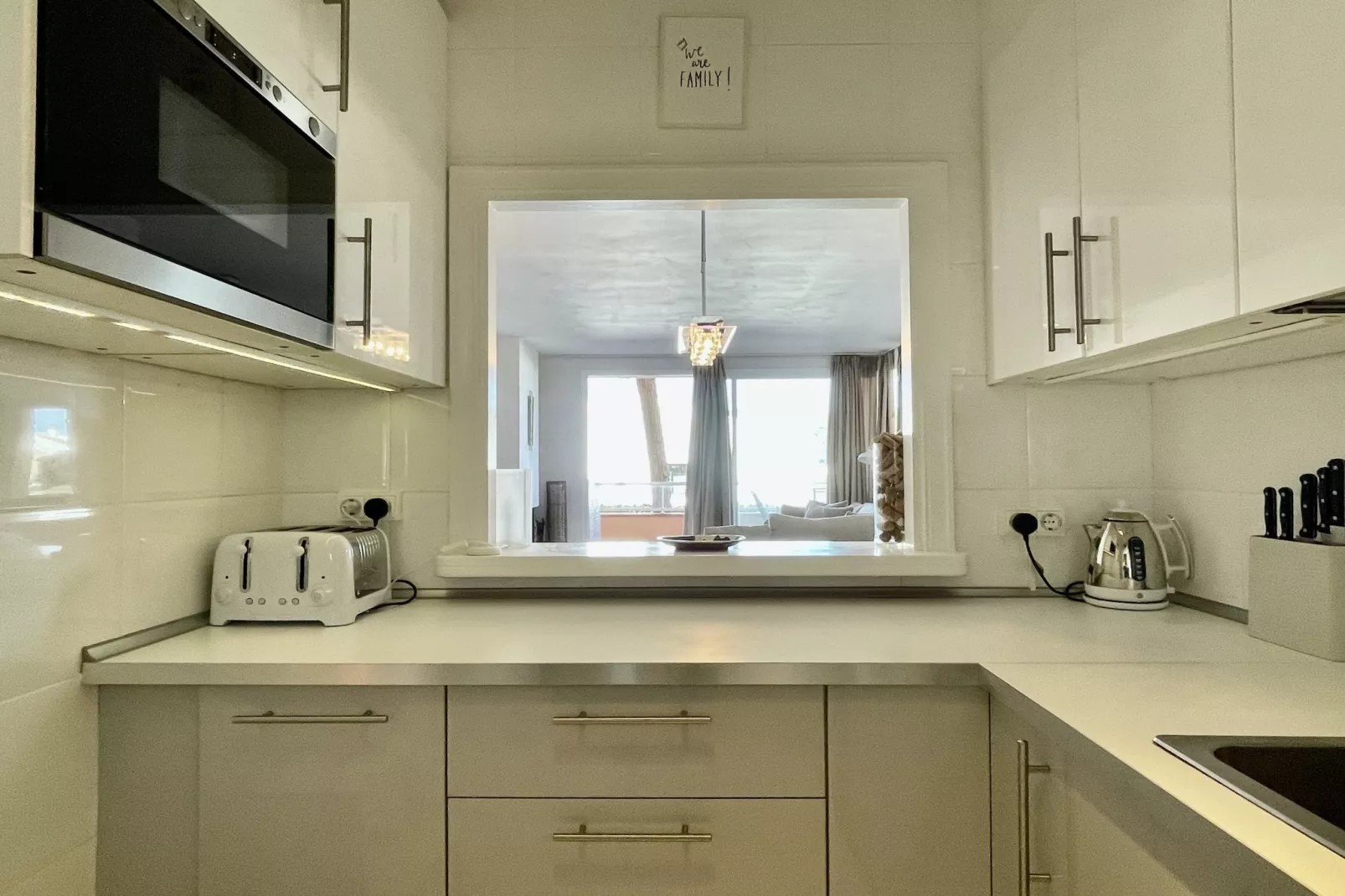 PUIG SA GUILLA I C B2-Kitchen