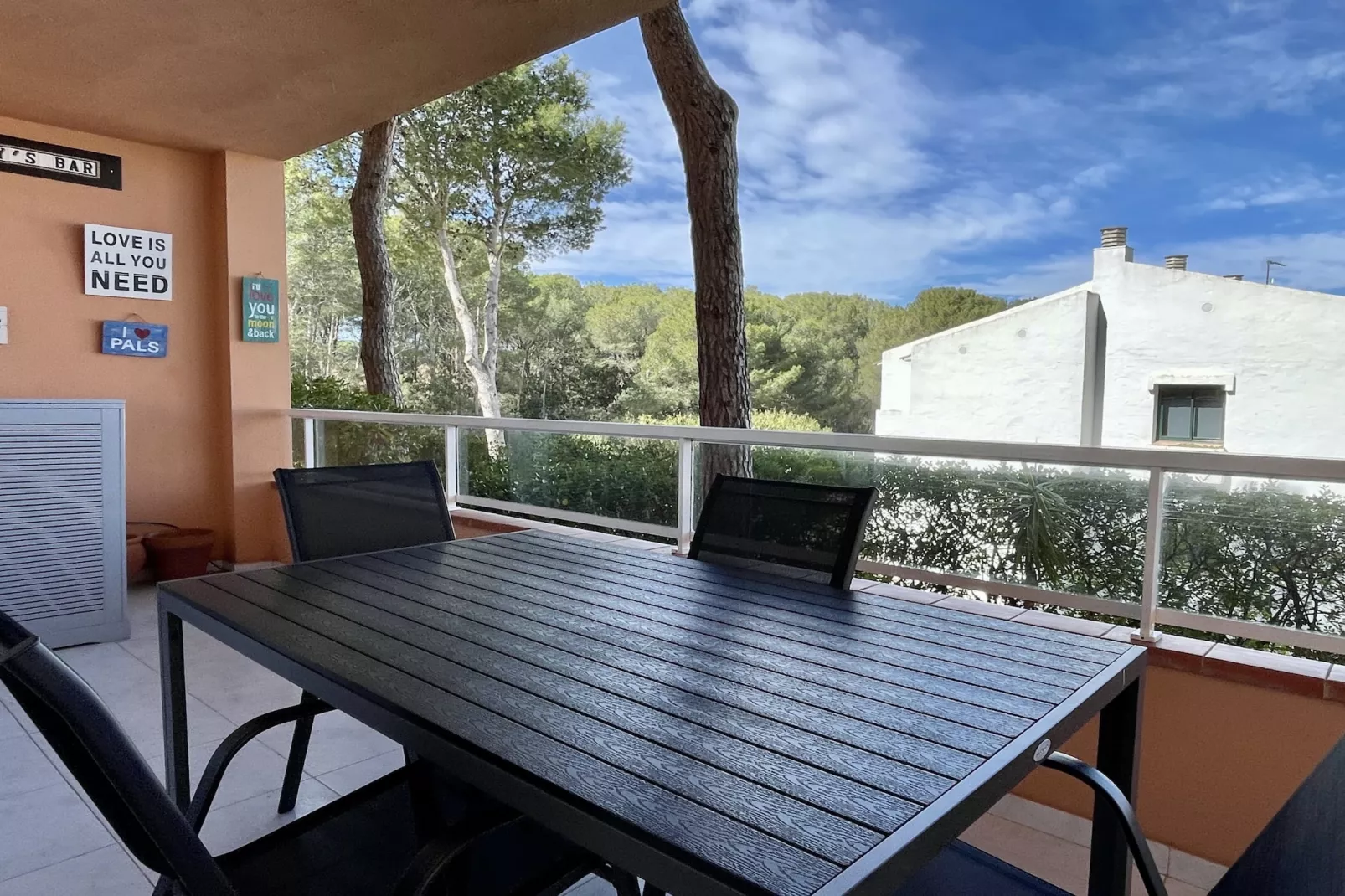 PUIG SA GUILLA I C B2-Terrace