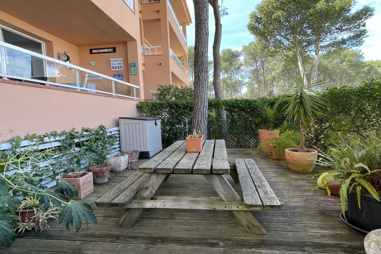 PUIG SA GUILLA I C B2-Terrace