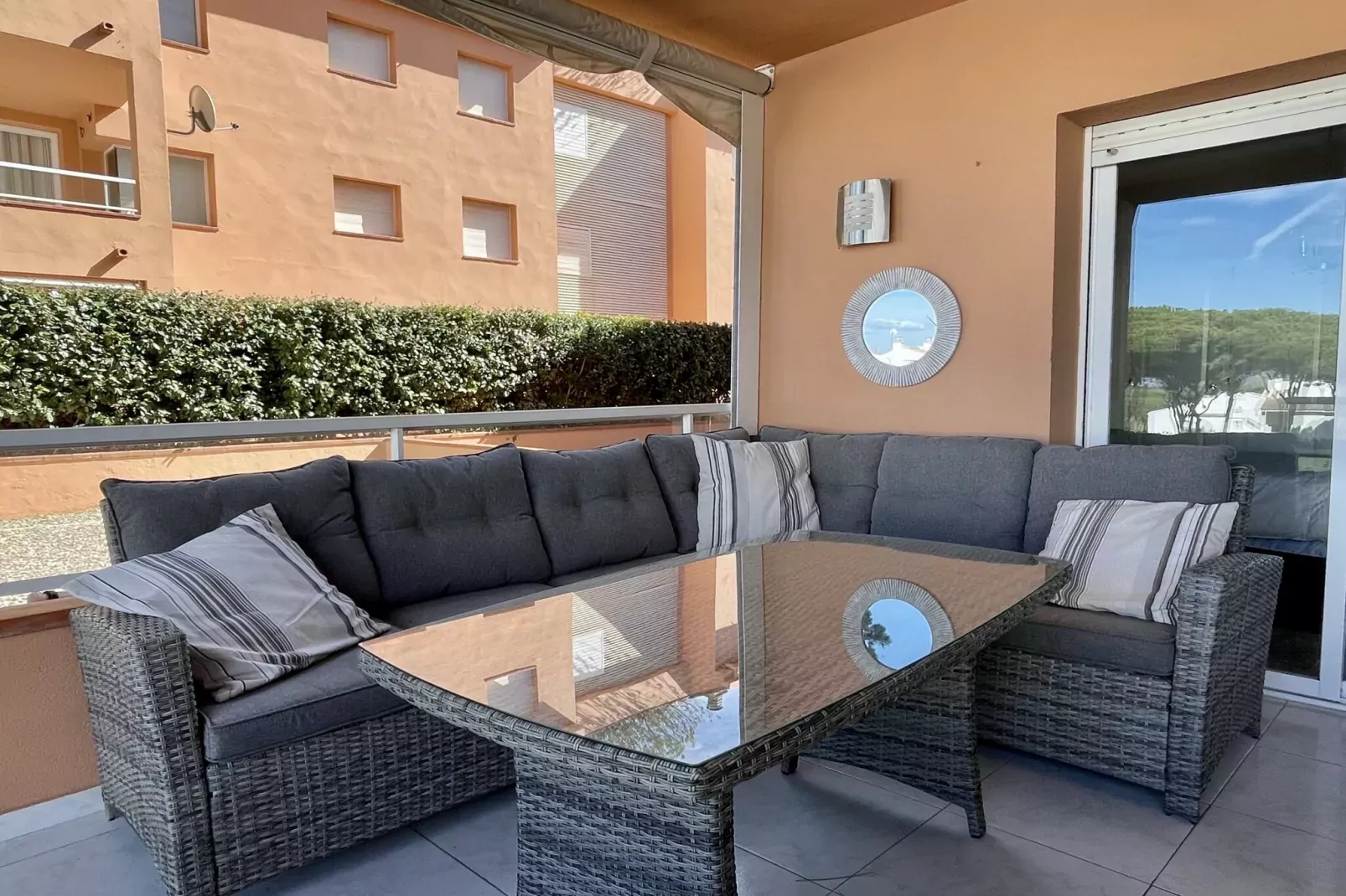 PUIG SA GUILLA I C B2-Terrace