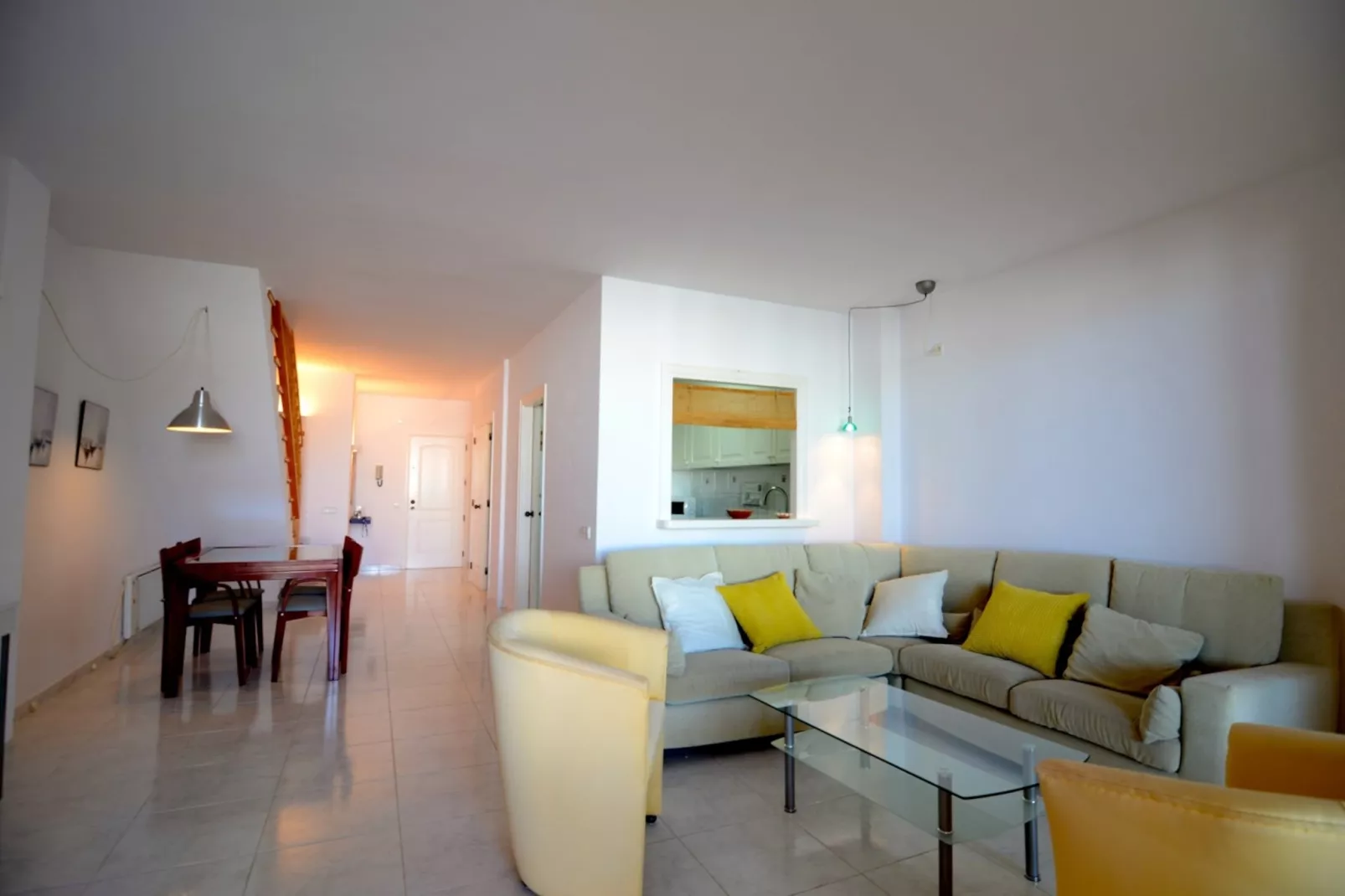 PUIG SA GUILLA I C B-3-Living room