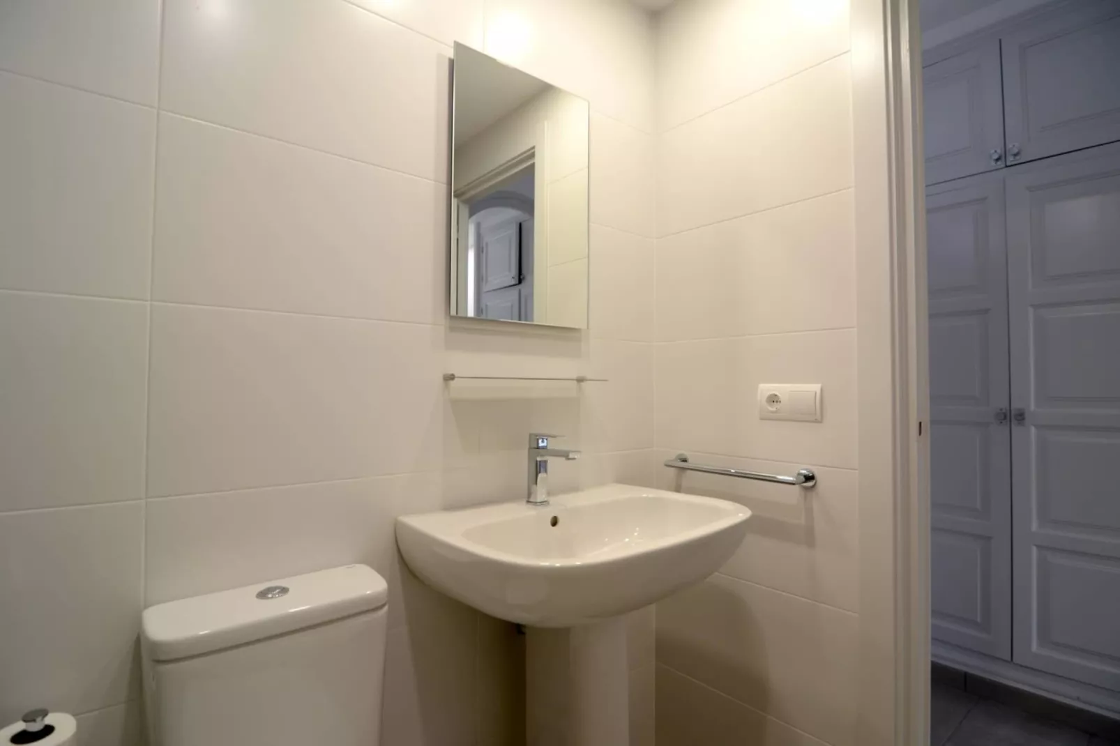 JADEMAR 069-B-Bathroom