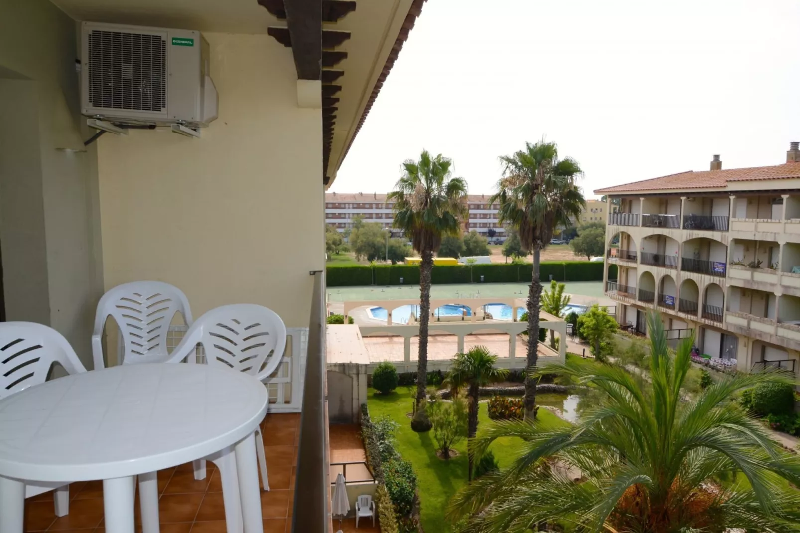 JADEMAR 069-B-Terrace balcony