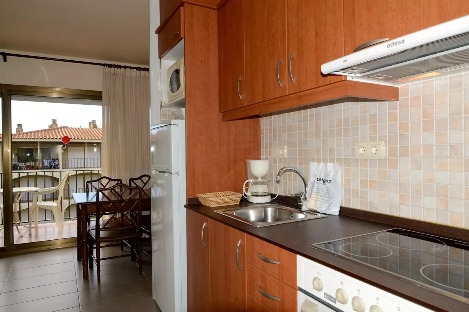JADEMAR 056-B-Kitchen