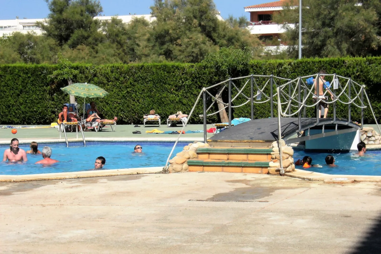 JADEMAR 056-B-Pool