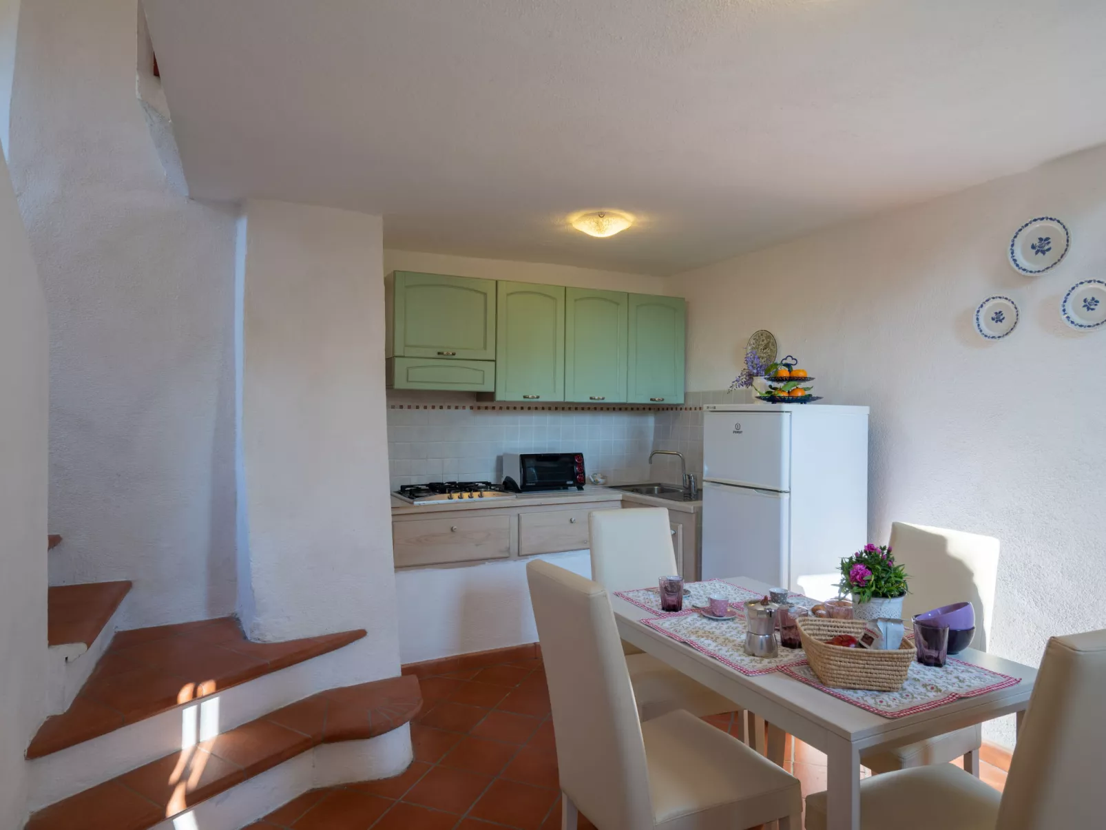 Maria Luisa (DOL286)-Inside