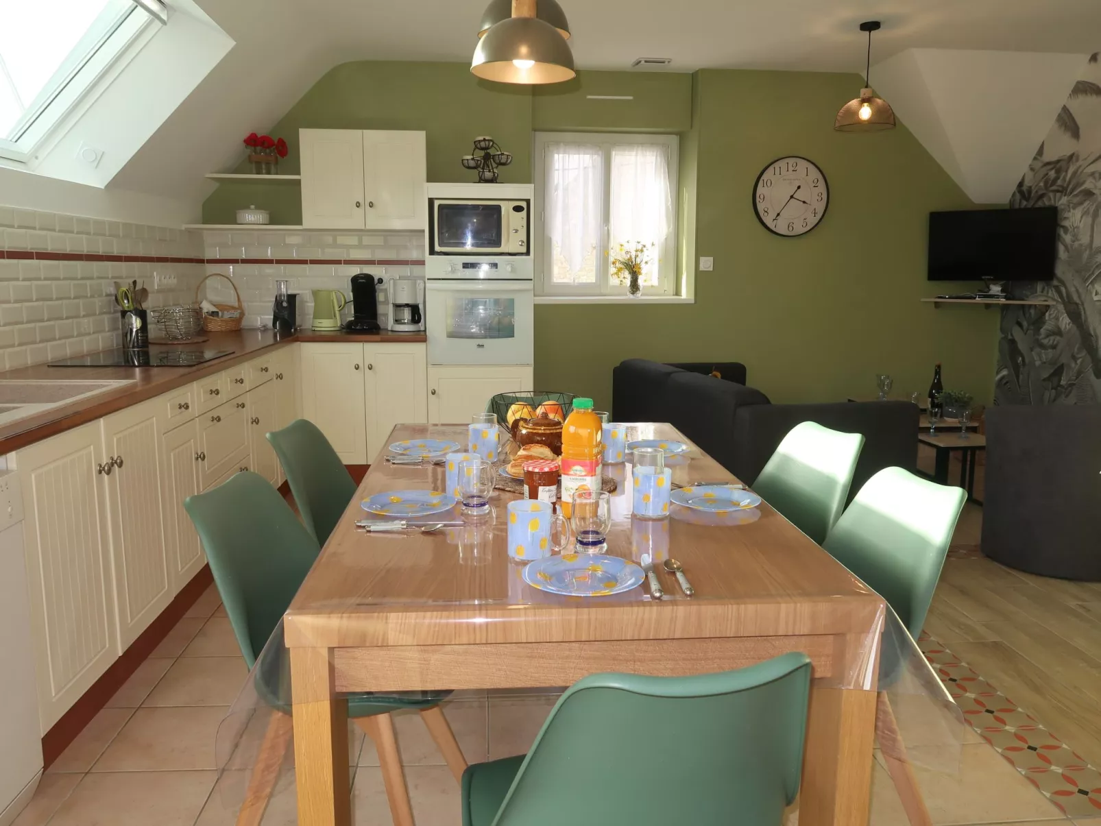 Groix-Inside