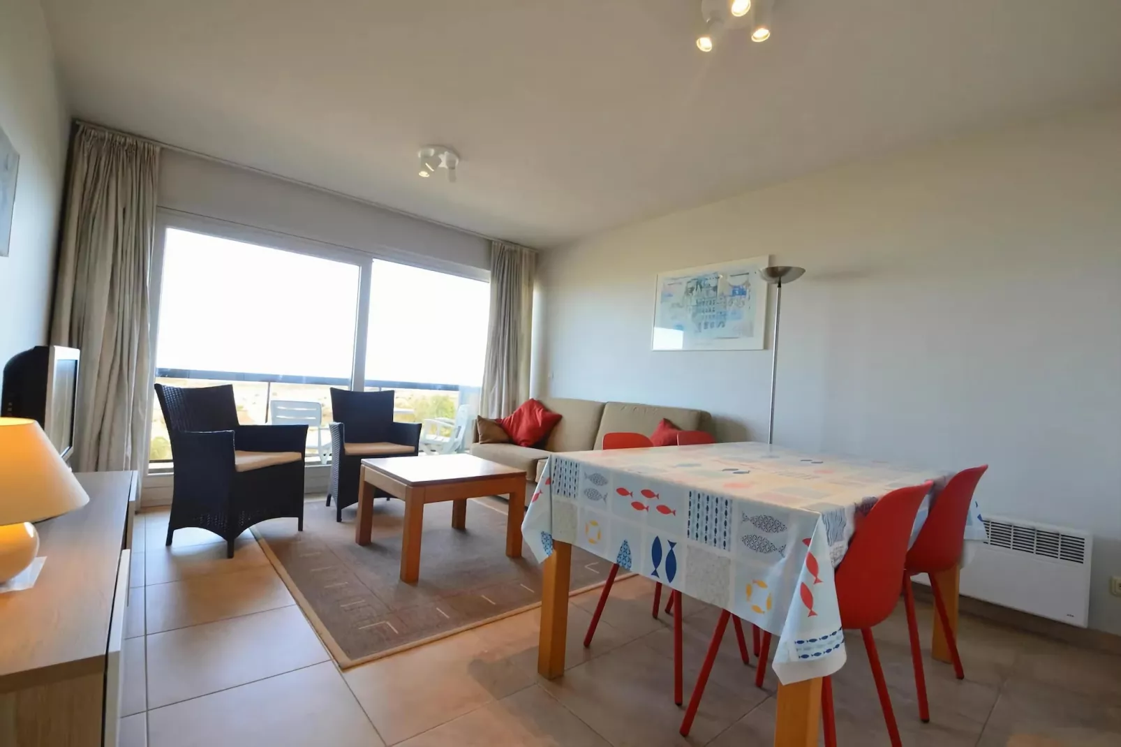 PLAZA A2/0022-Living room