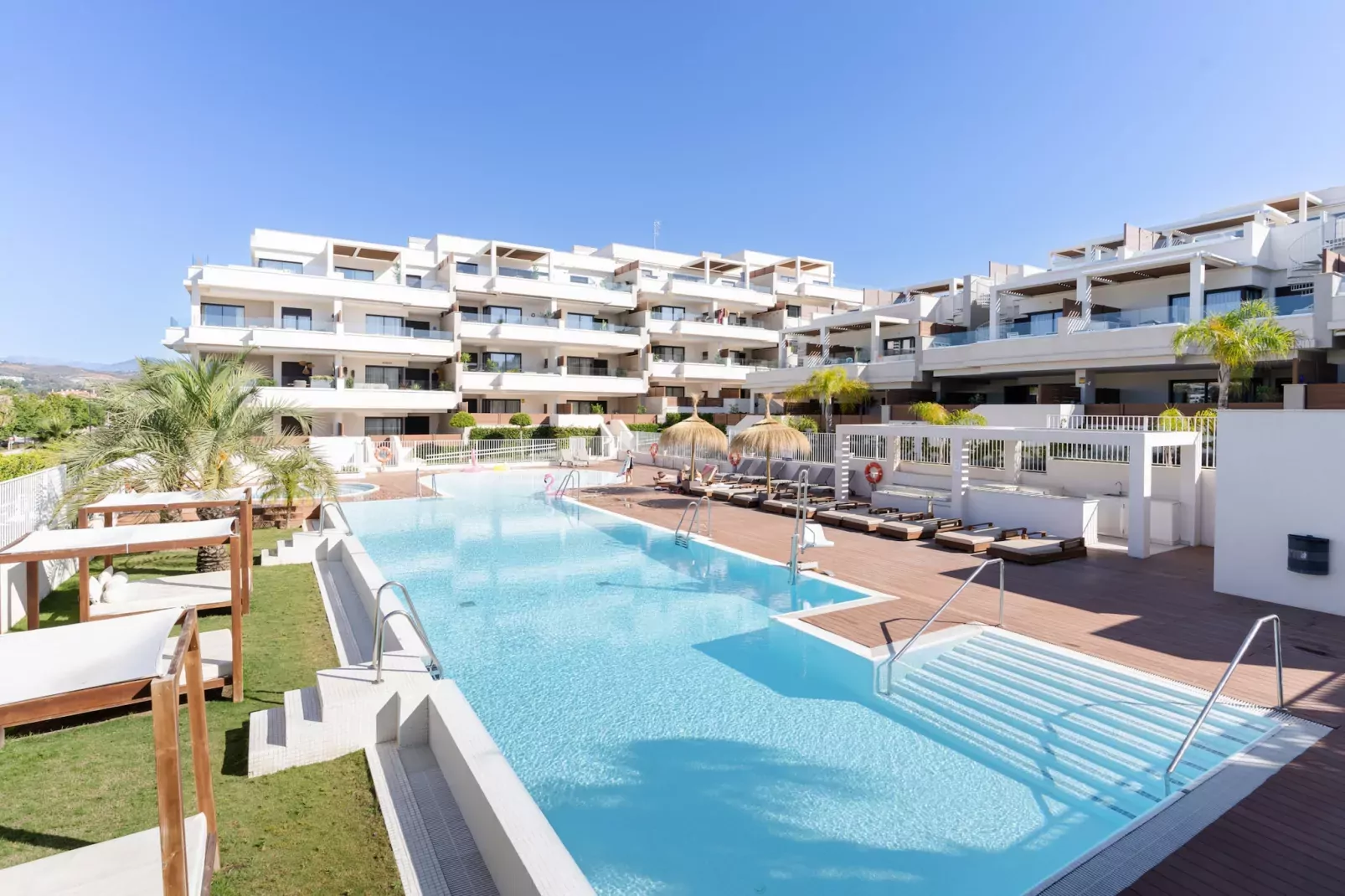 poolofhouse
