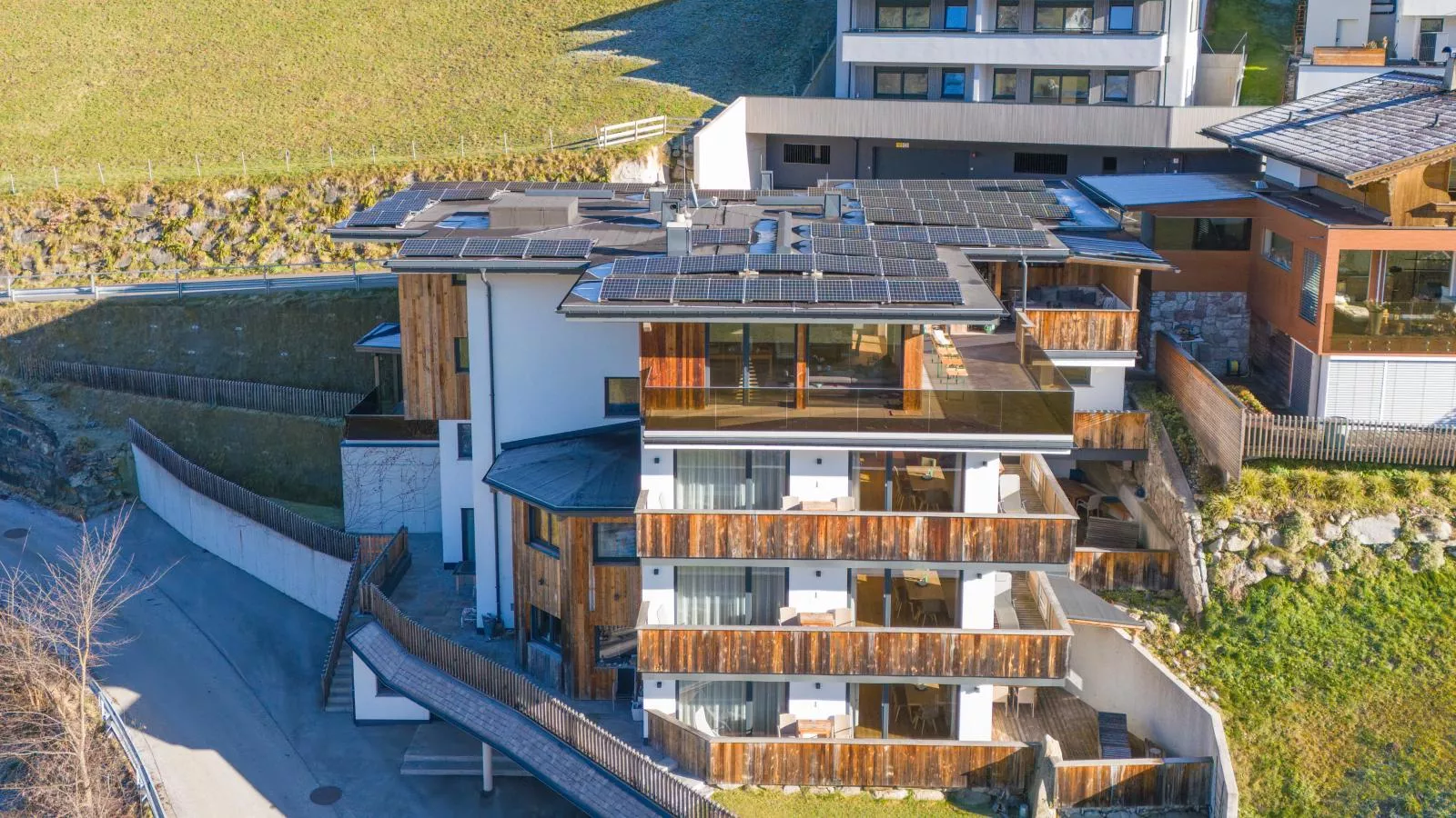 Hamberg-Exterior summer