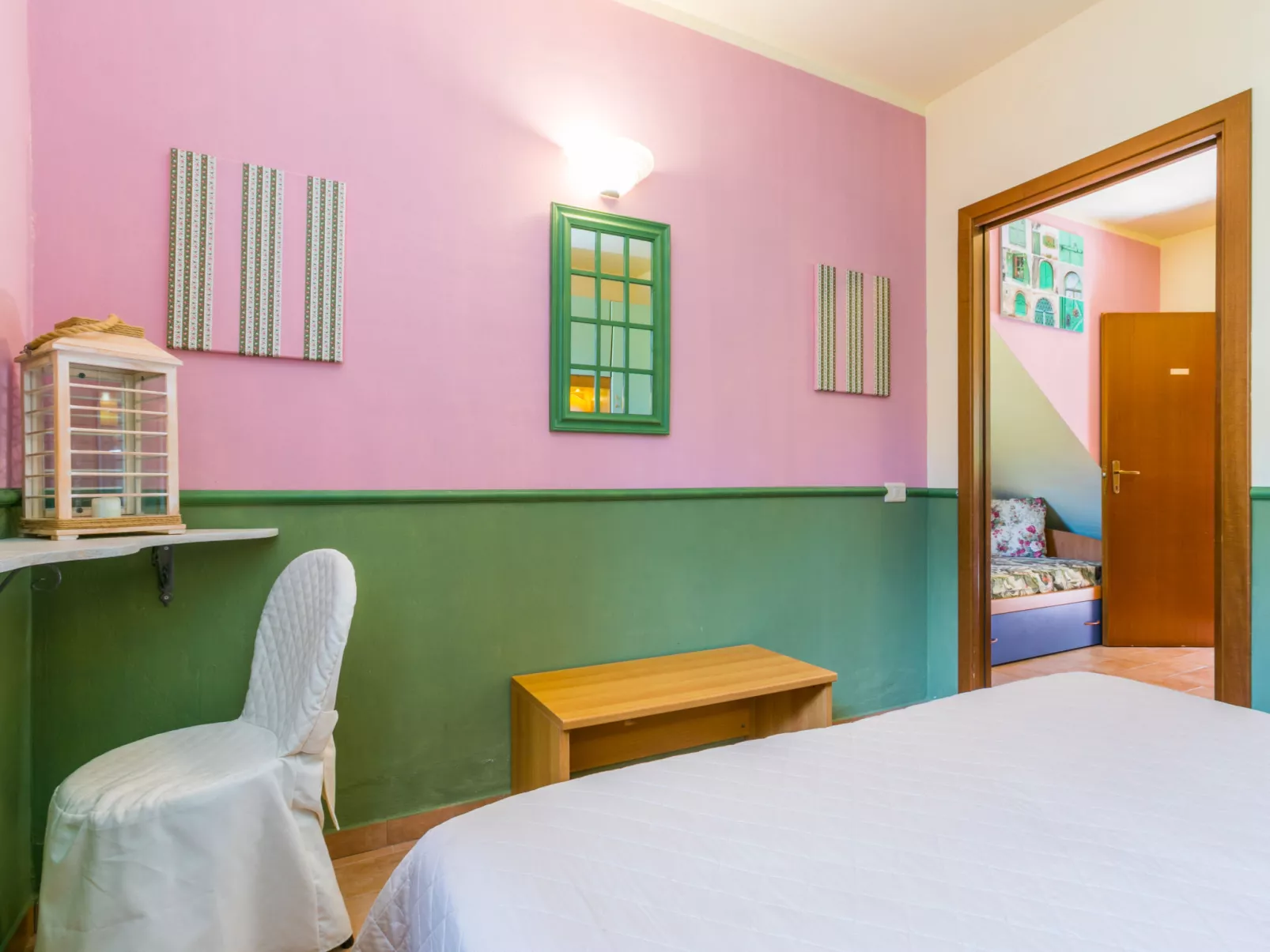 Trilocale - Ranch Hotel-Inside