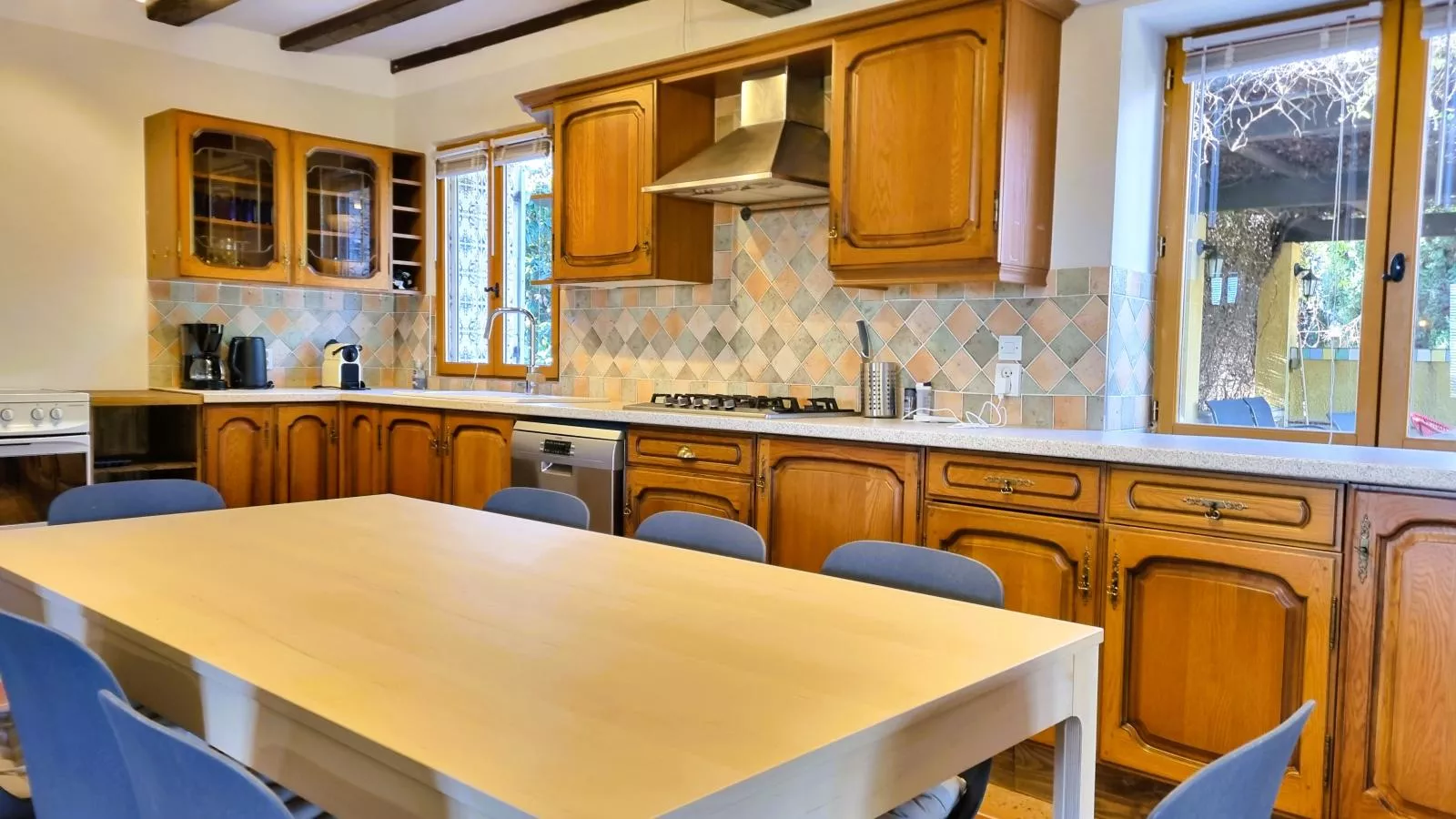 Belle Bize-Kitchen