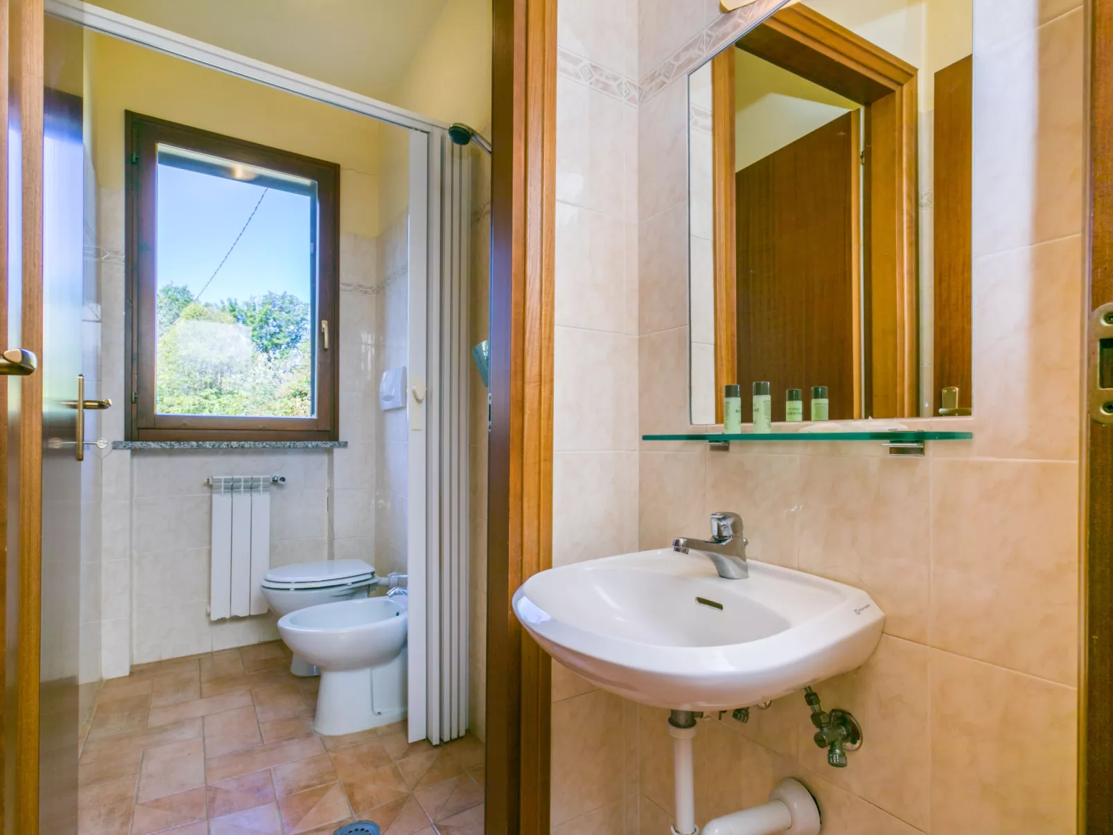 Trilocale - Ranch Hotel-Inside