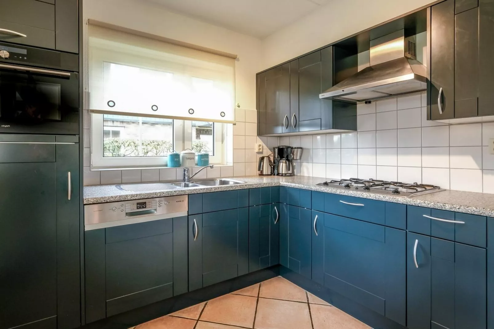 Anzelhoef 30-Kitchen