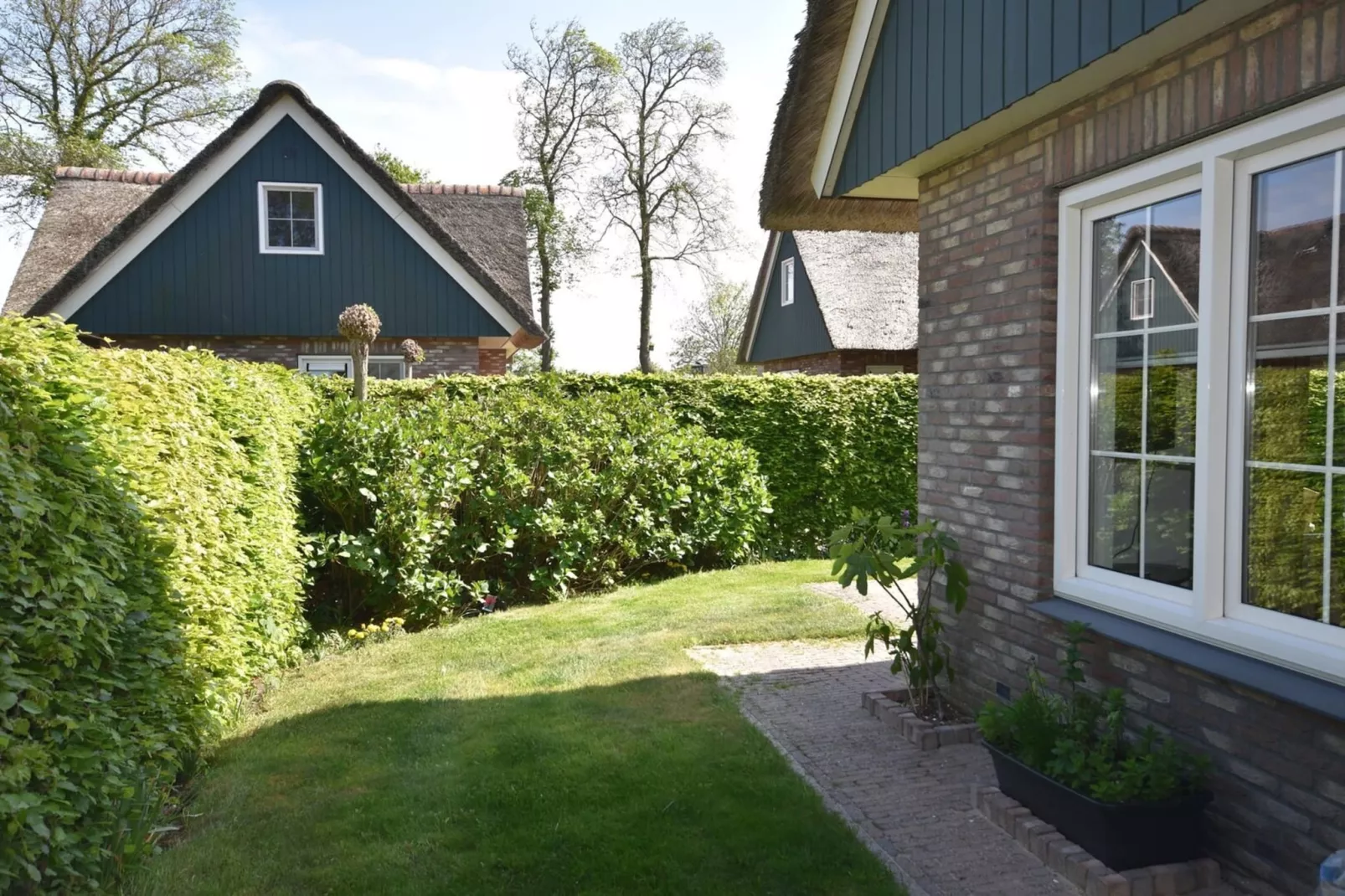 Anzelhoef 11-Gardens summer