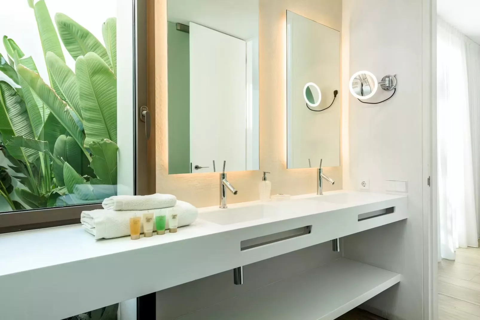 Villa Eclipse-Bathroom