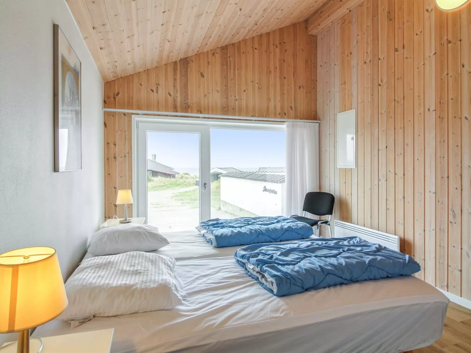 "Sigward" - 180m from the sea-Inside