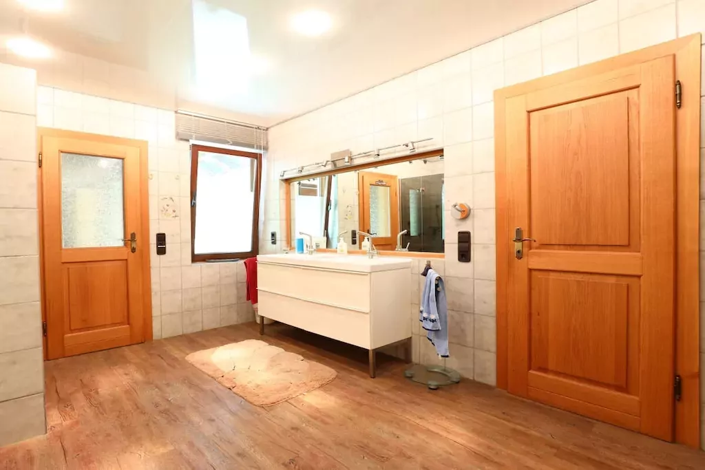 268306-Bathroom