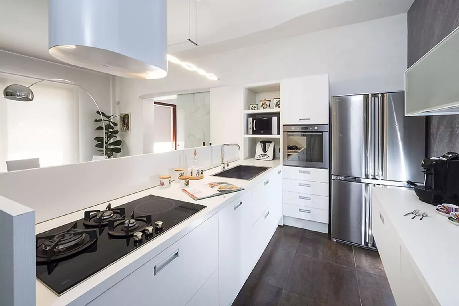 Agora Dodici-Kitchen