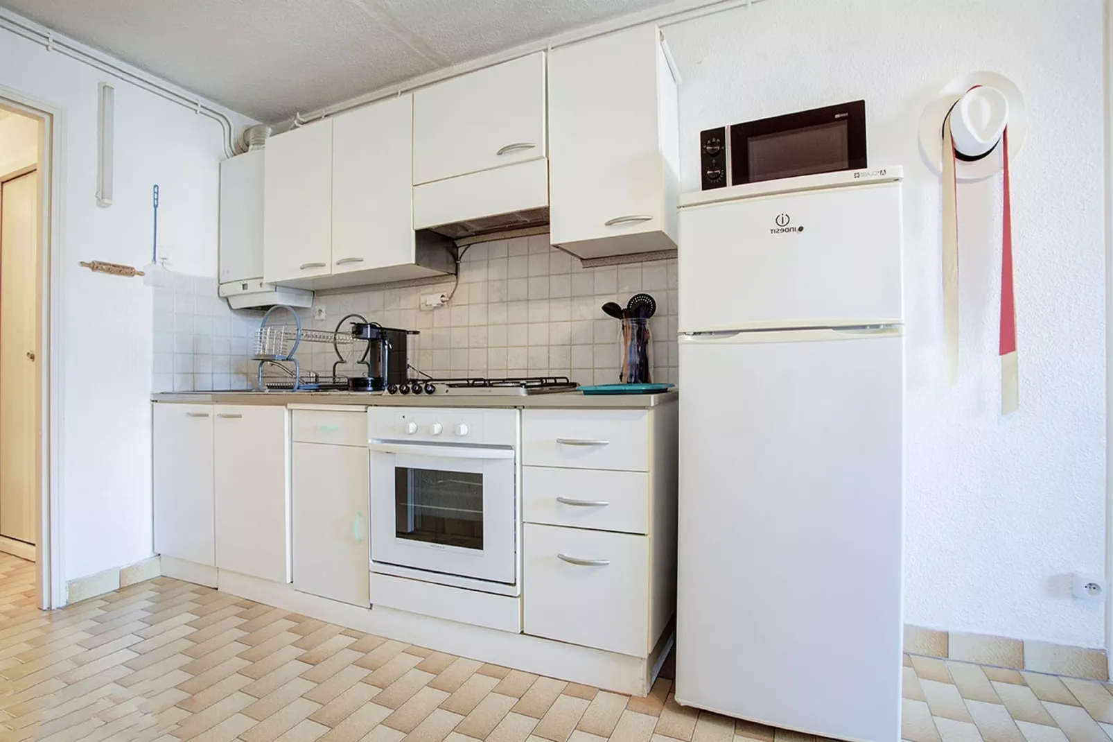 Le Cosmos C N°15 - 2P4-Kitchen