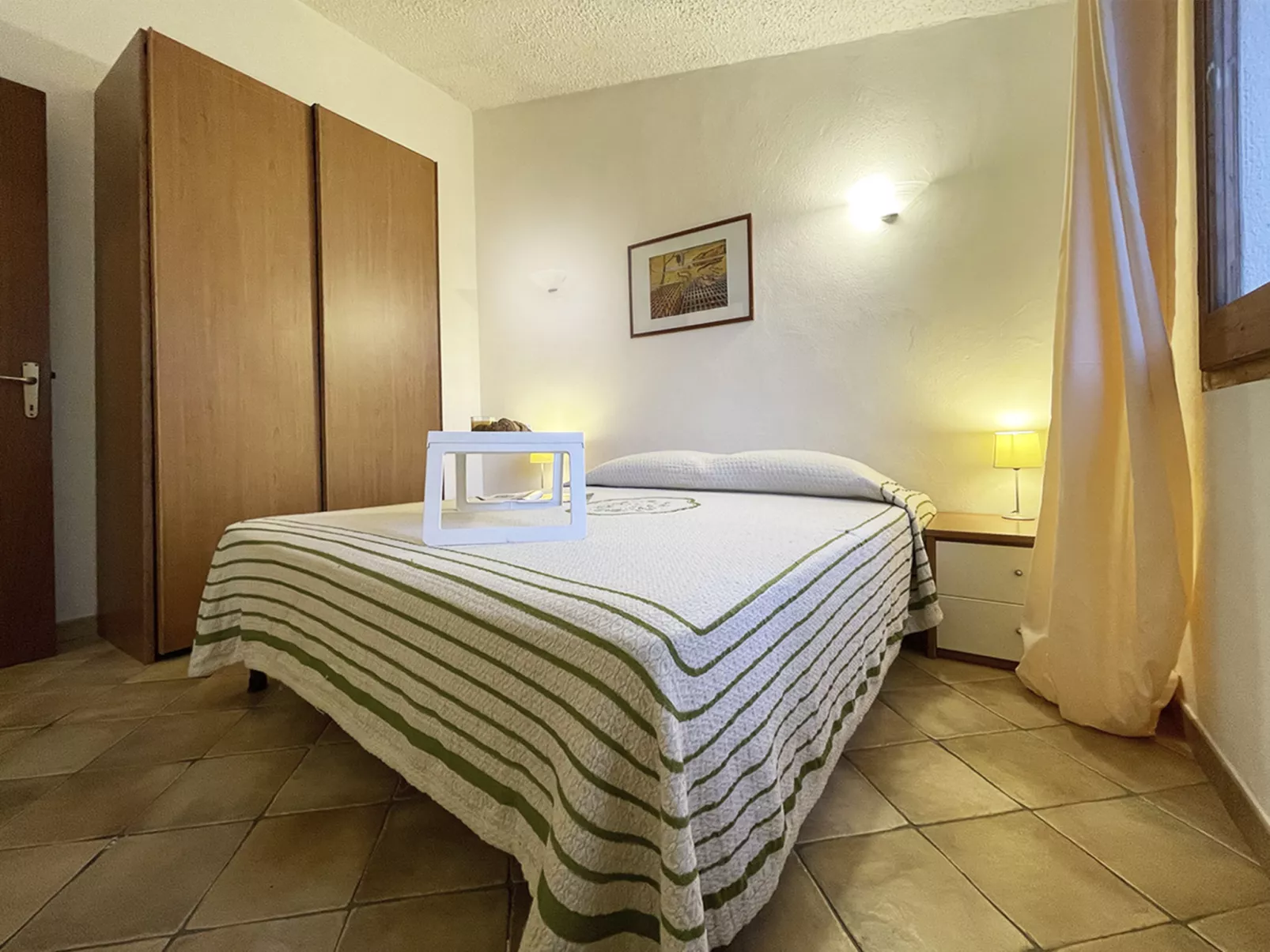 Belvedere Trilo-Inside