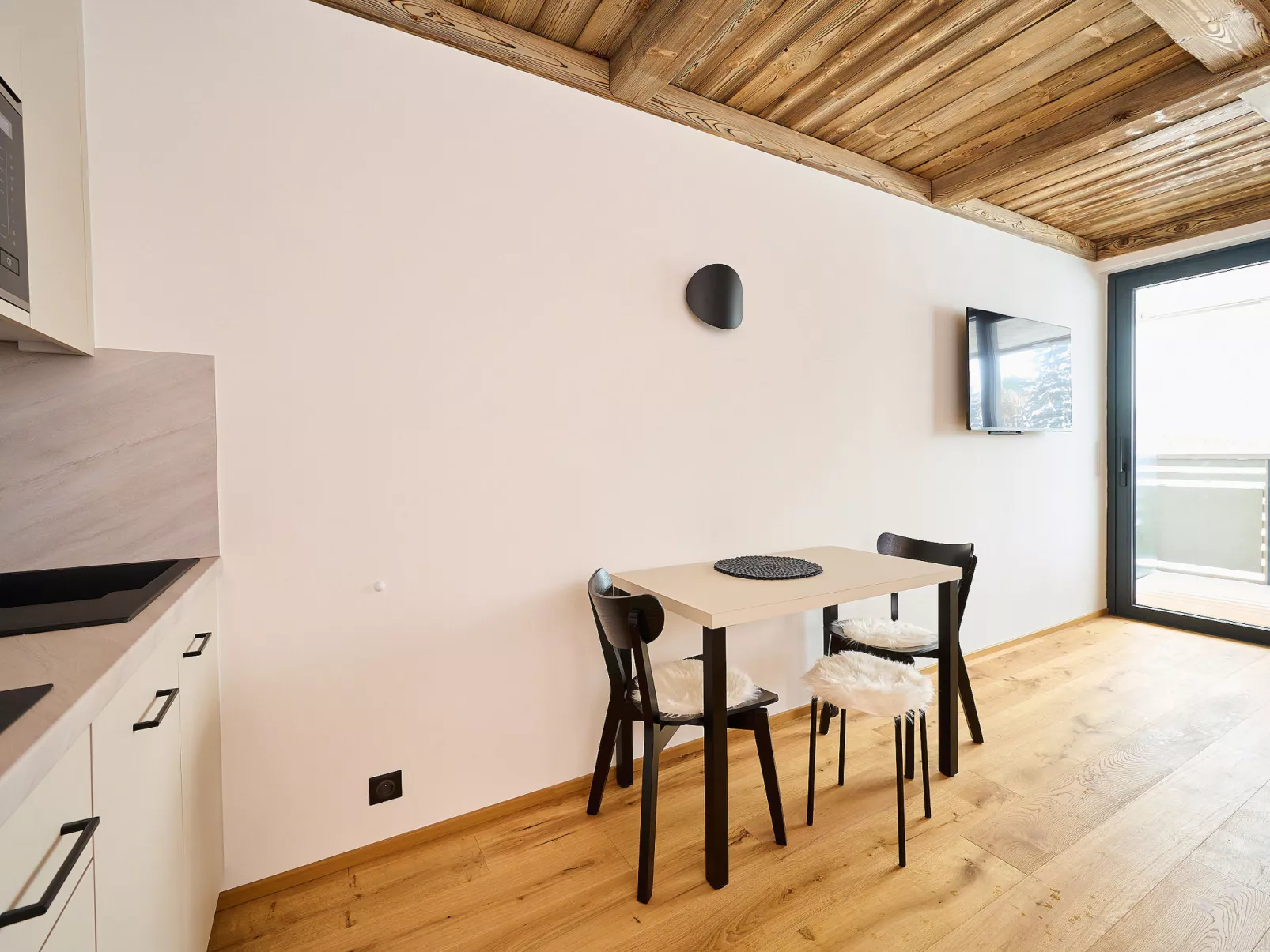 Corso-Inside