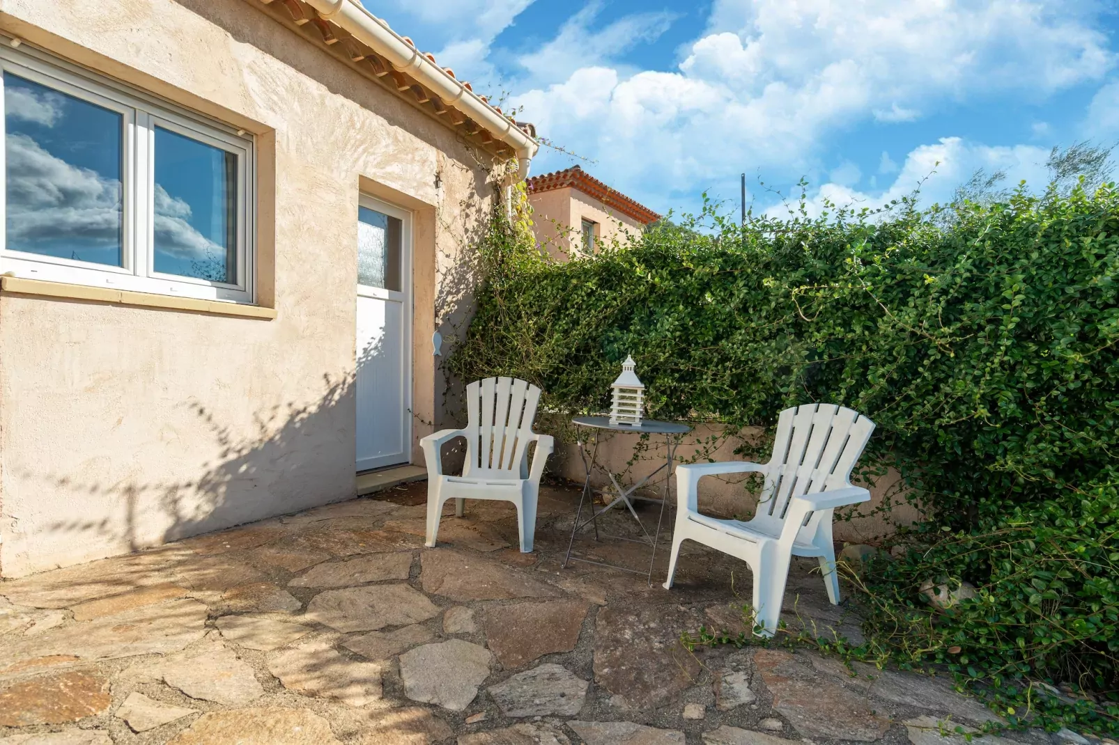 House in the south of France with private pool-Exterior summer