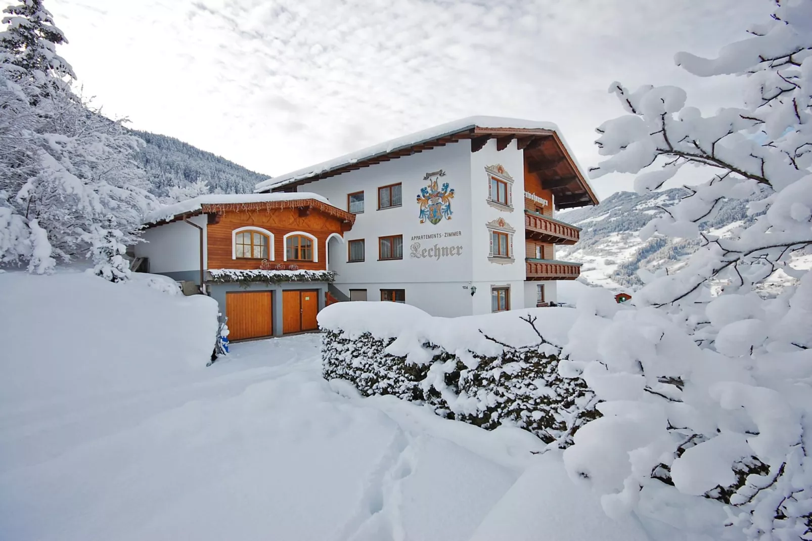 Lechner Enzian-Exterior winter