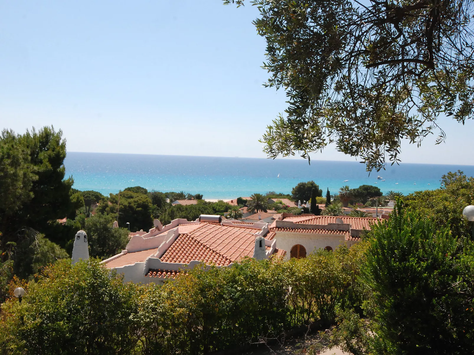 Belvedere Trilo-Outside